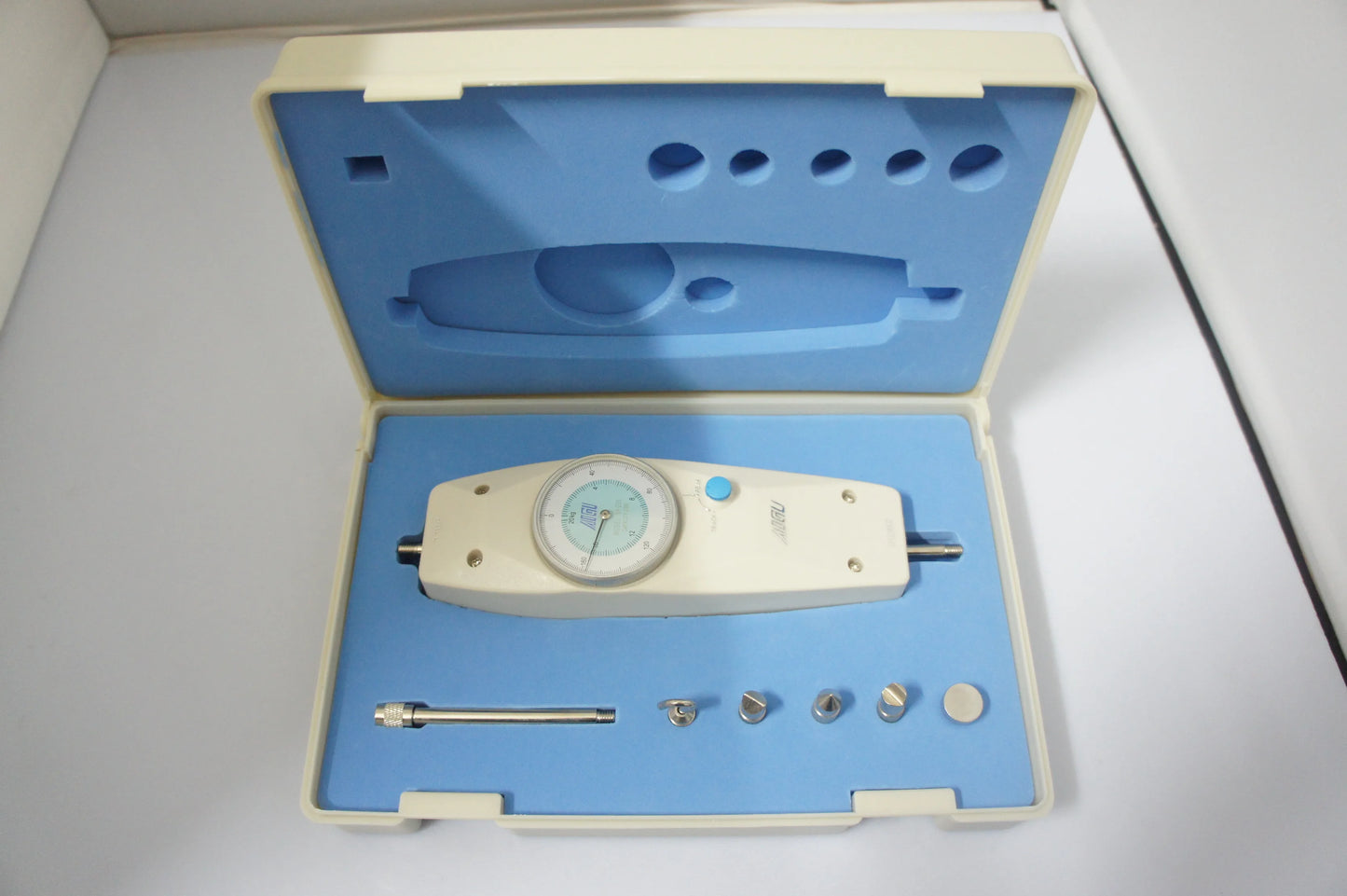 NK-200N/20KG Dial Mechanical Push Pull Force Gauge High Precision