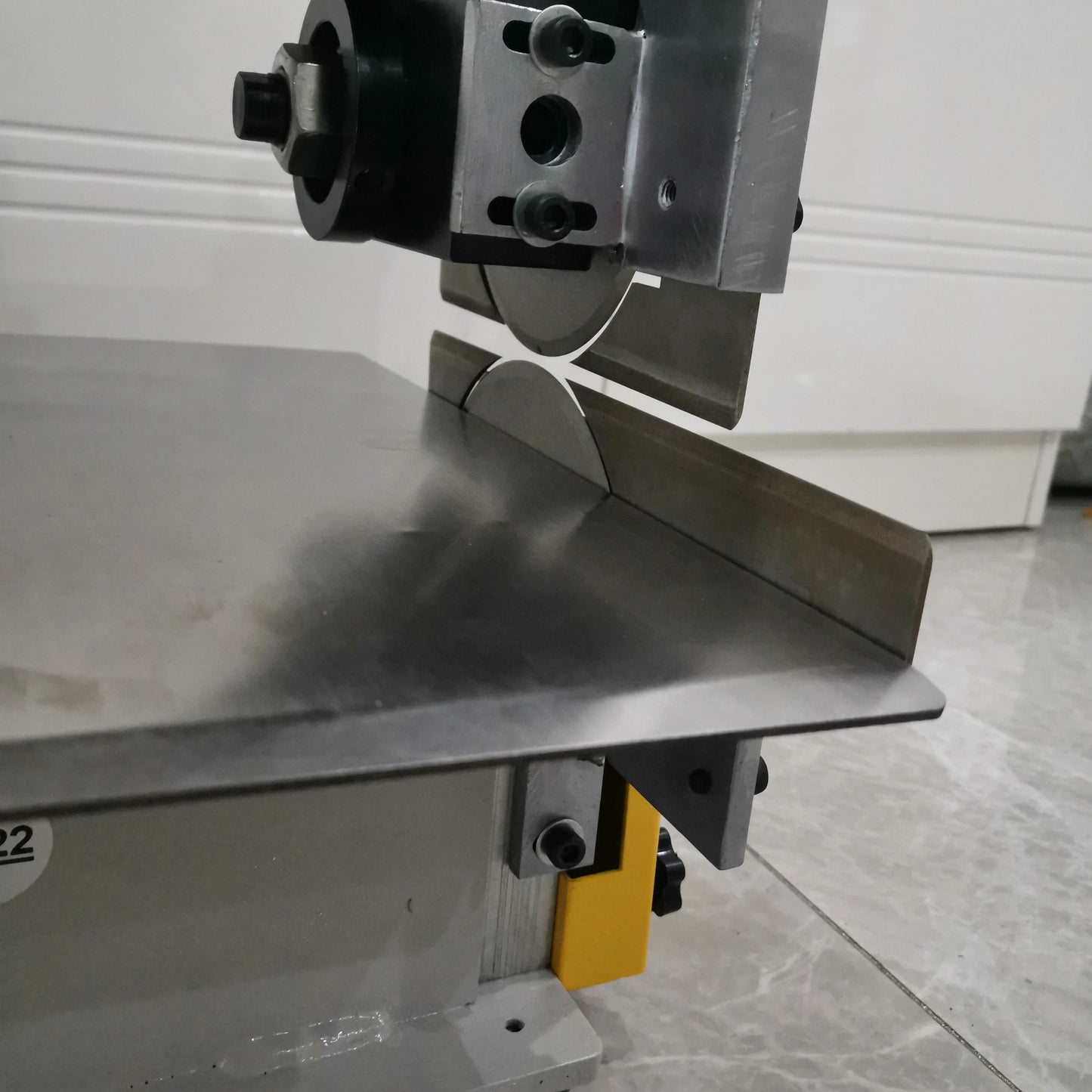 V-cut PCB Cutting Machine Groove Cutter Separator Machine for Pcb Separating 110V/220V product detail image 5