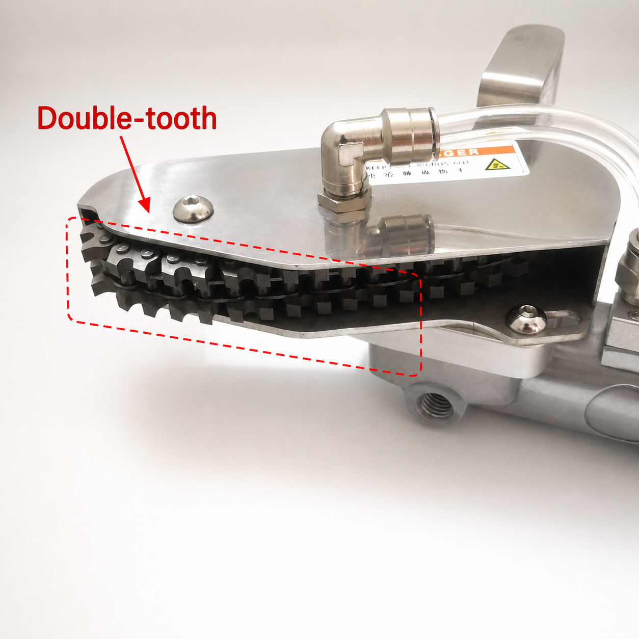 Double-tooth chain head detail on portable pneumatic carton waste stripper
