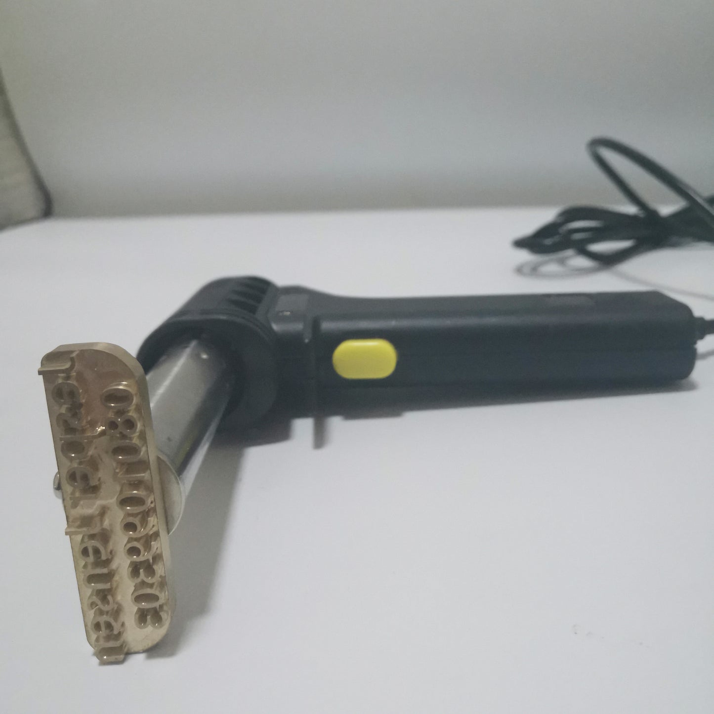 Handheld logo branding machine heater and handle detail