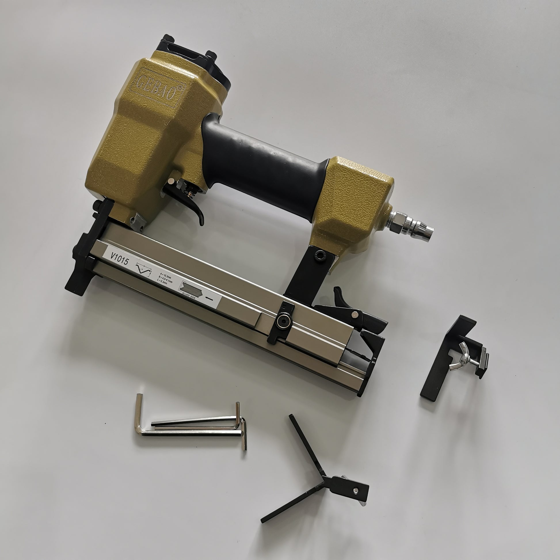 Pneumatic V-nailer V1015 with frame guide accessories and air fitting