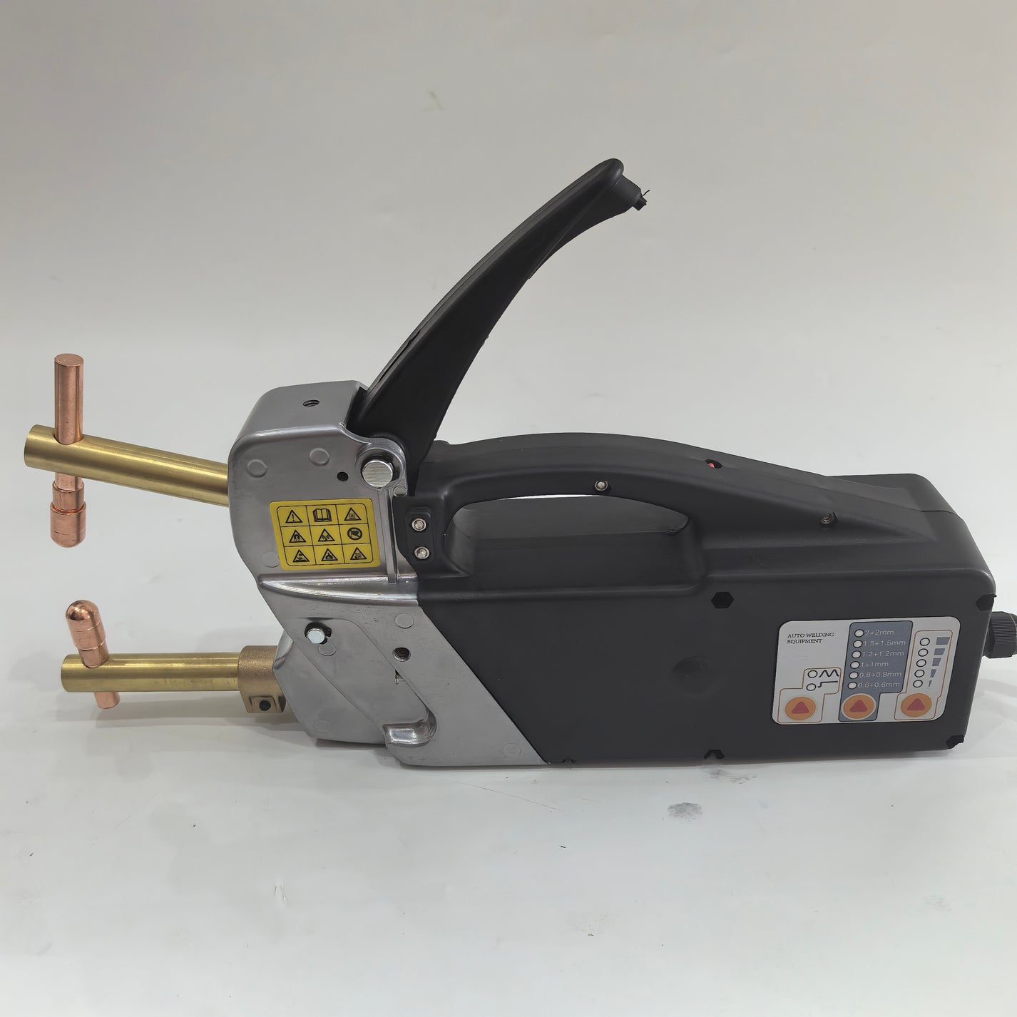 Model 3000 sheet metal spot welder side detail