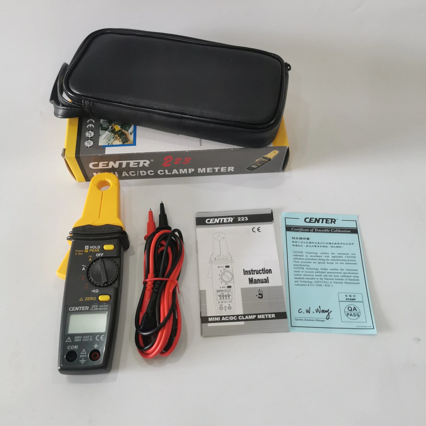 CENTER-223 Mini AC/DC Clamp Meter (High Resolution) product image 4