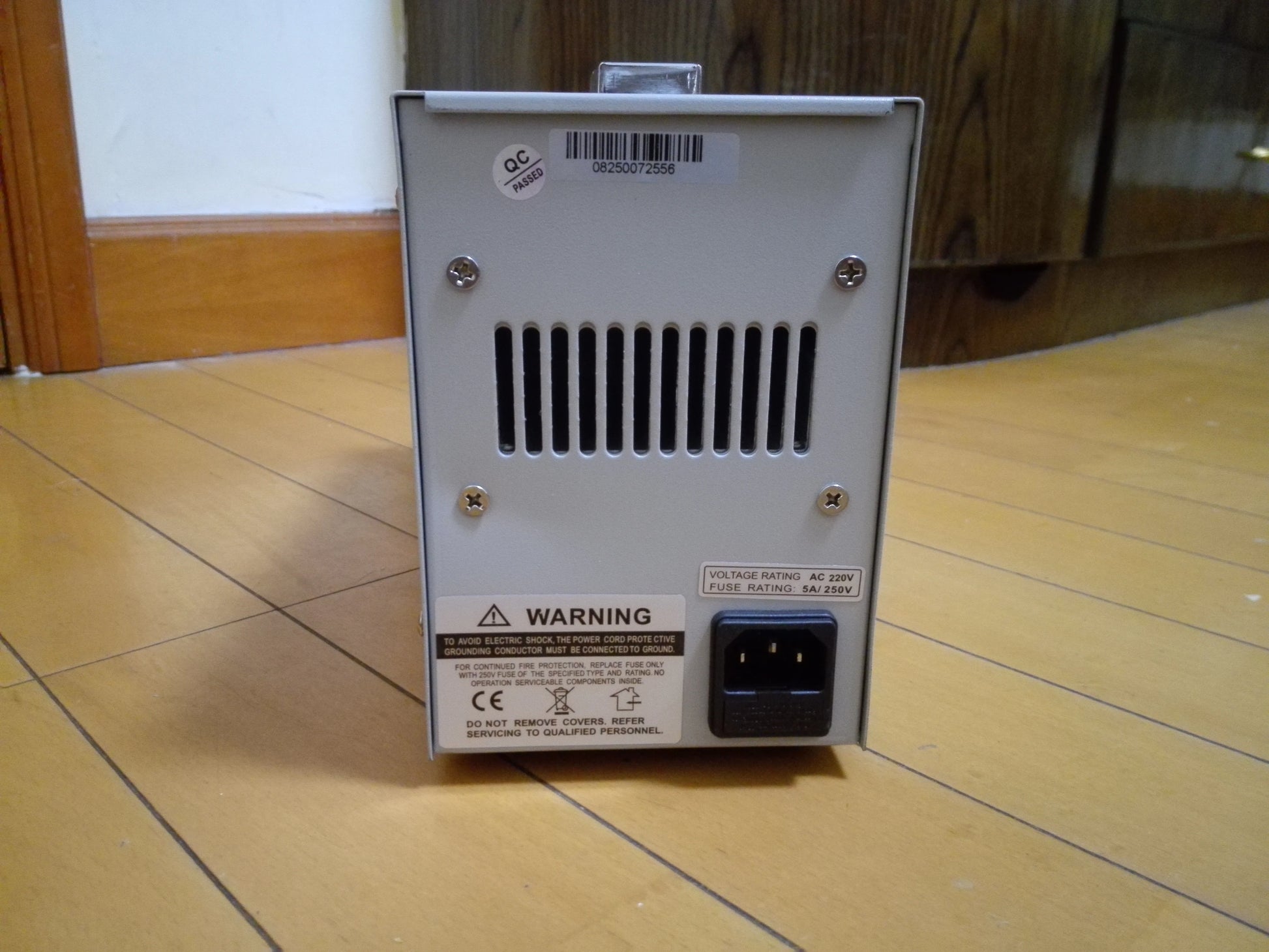 KORAD KA3010D -Precision Variable Adjustable 30V, 10A DC Linear Power Supply Digital product image 3