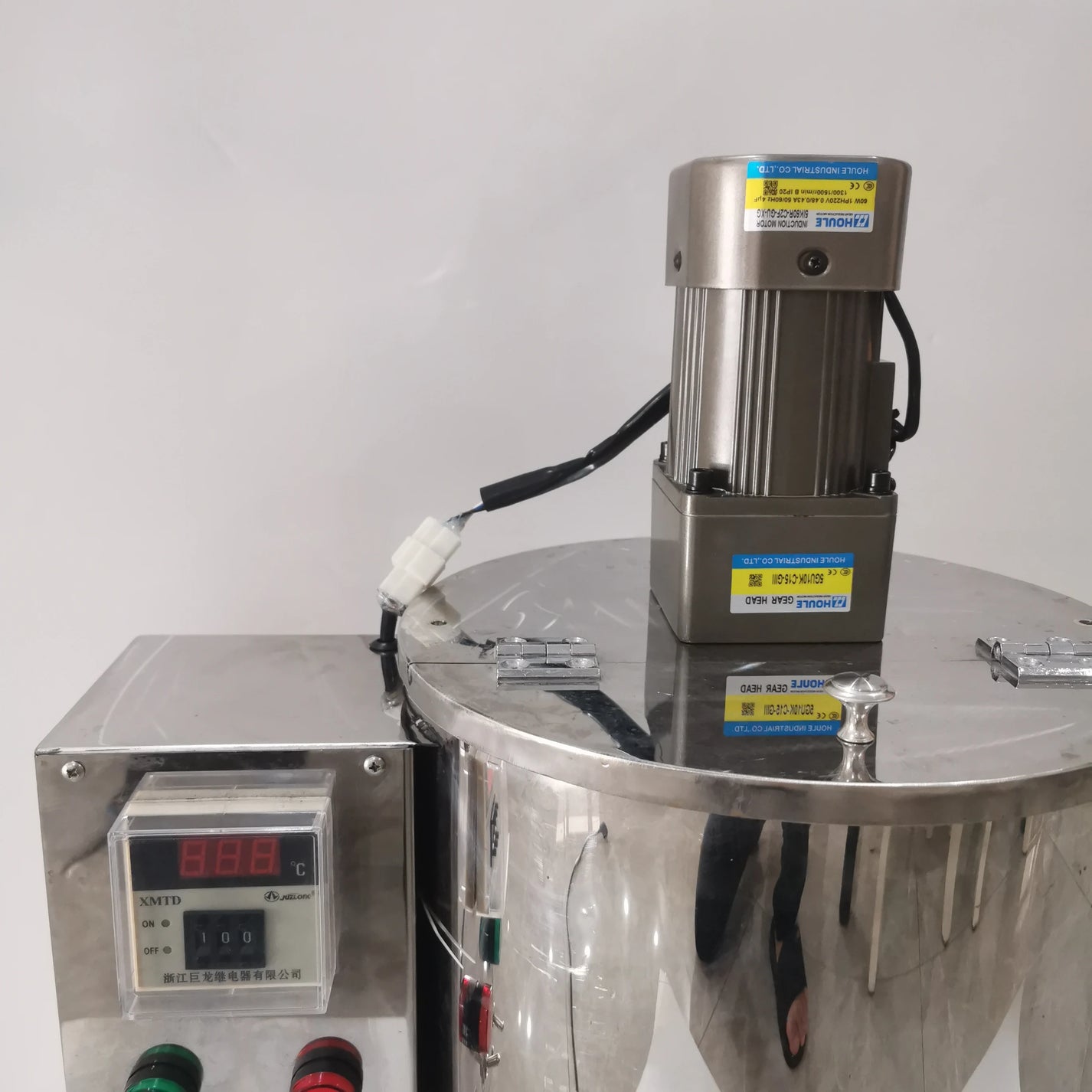 35W stirring motor on 15L lipstick heating mixing filling machine