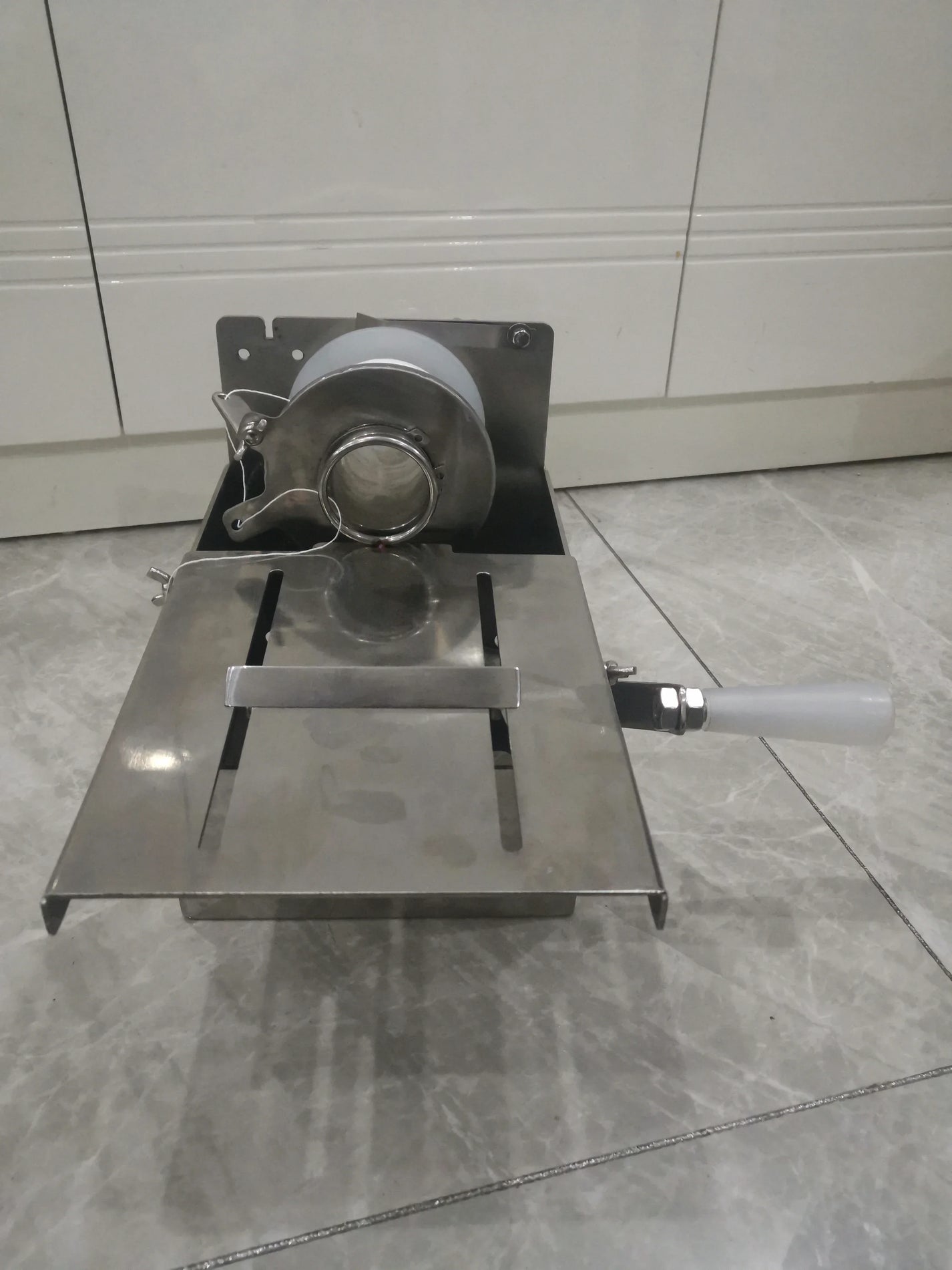 Manual Sausage Linker | Hand Rolling Salami Sausage Tying Machine with 3pcs Twine for product detail image 2