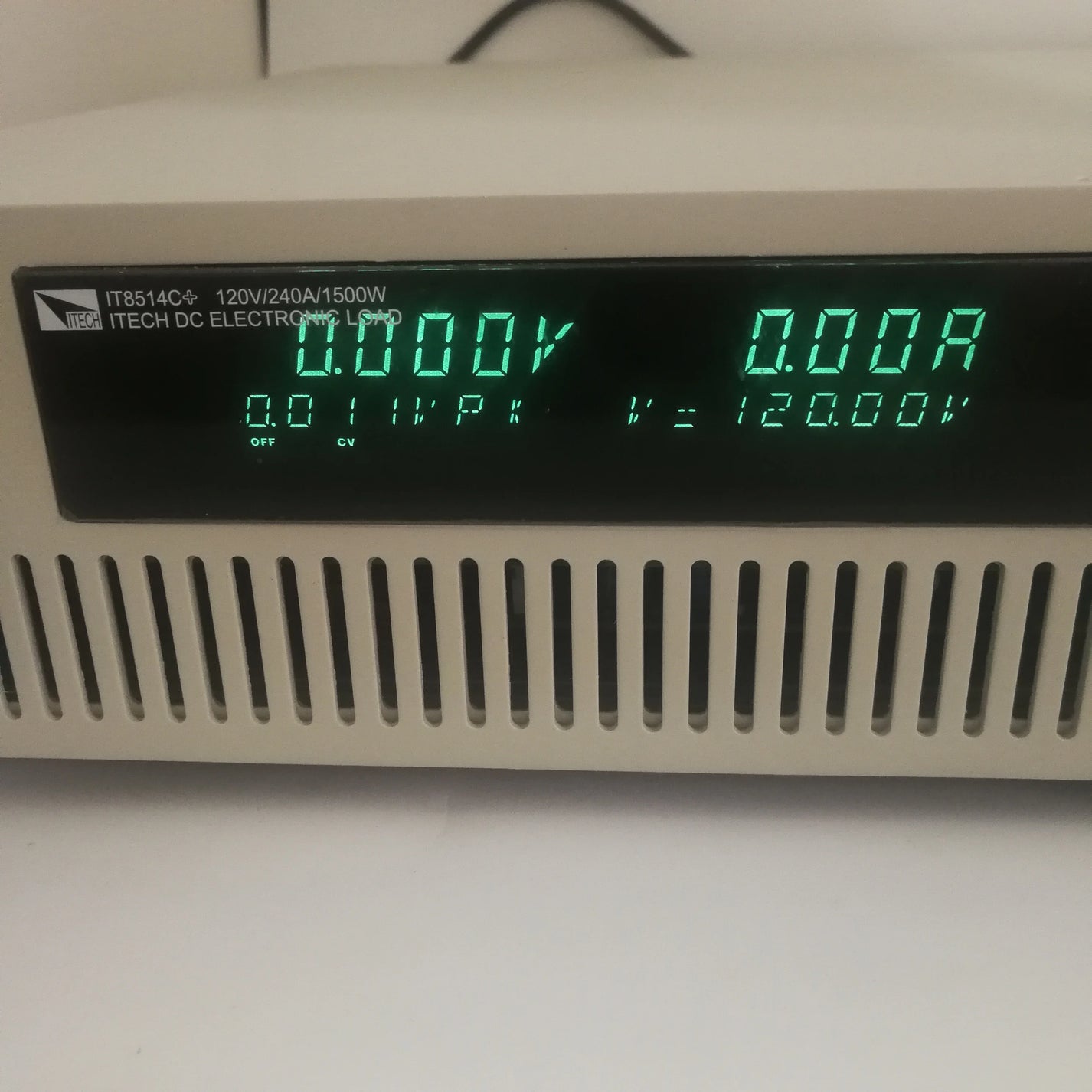 ITECH IT8514B+ DC electronic load front panel detail
