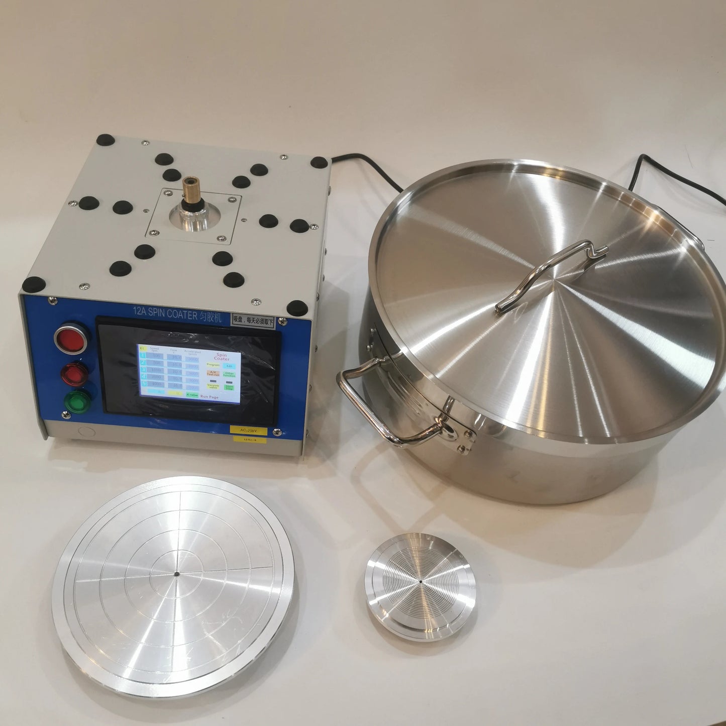 200mm spin coating machine chamber and control view