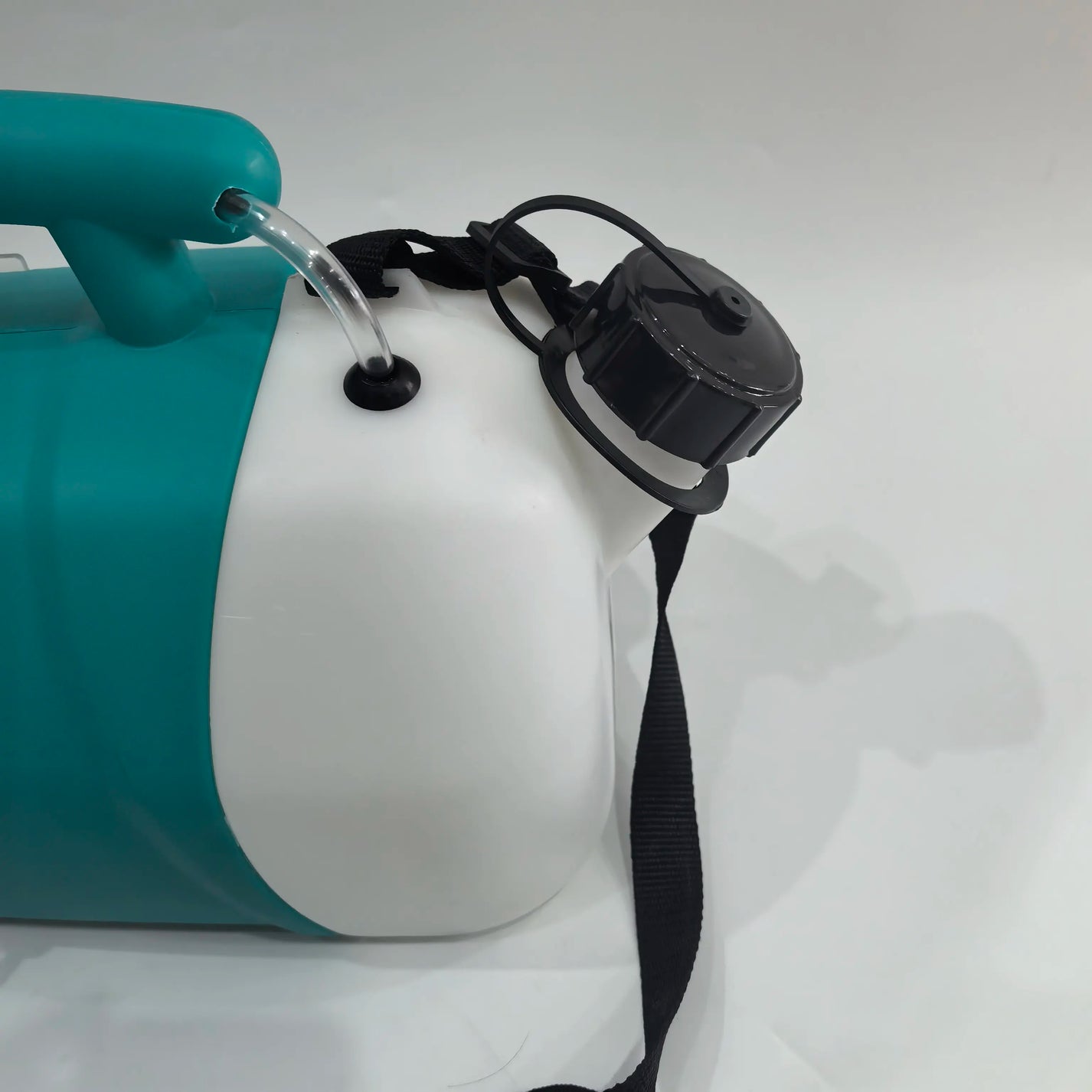 Electric aerosol fogger machine control and handle detail