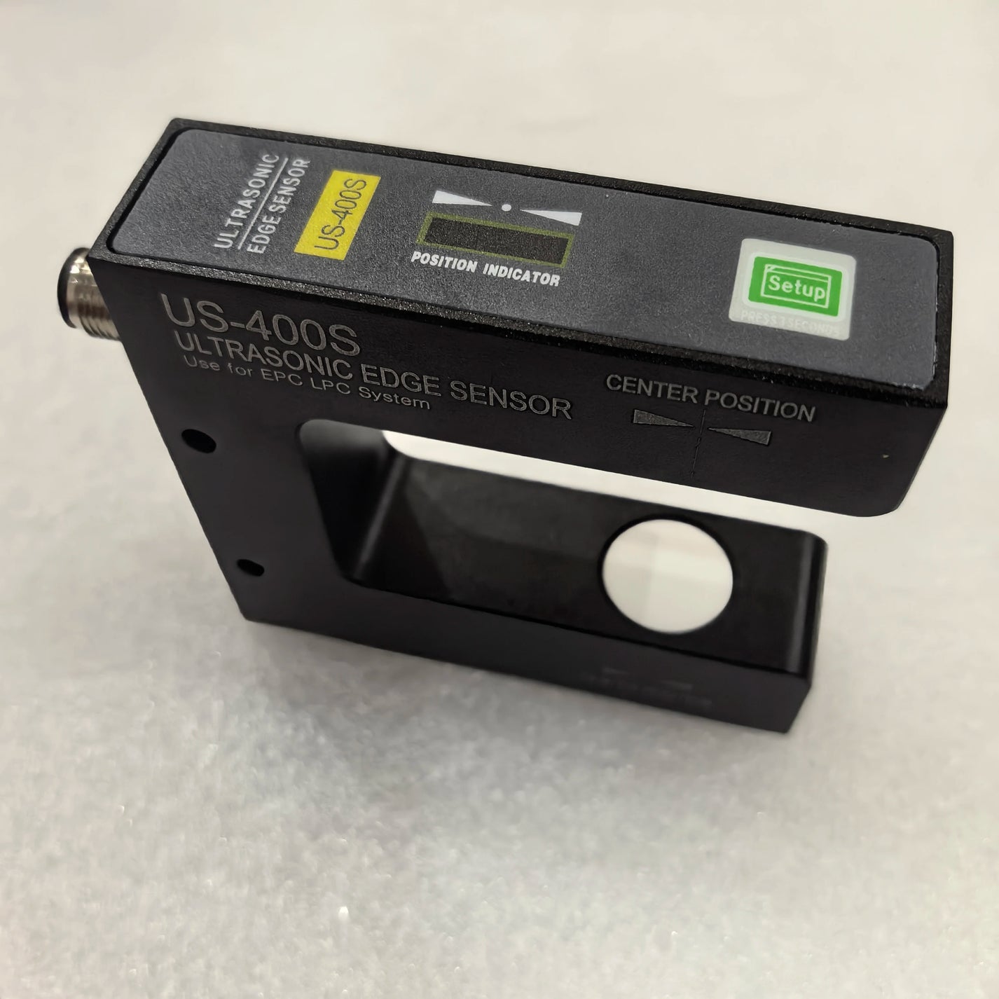 US-400S ultrasonic edge sensor position indicator and setup button