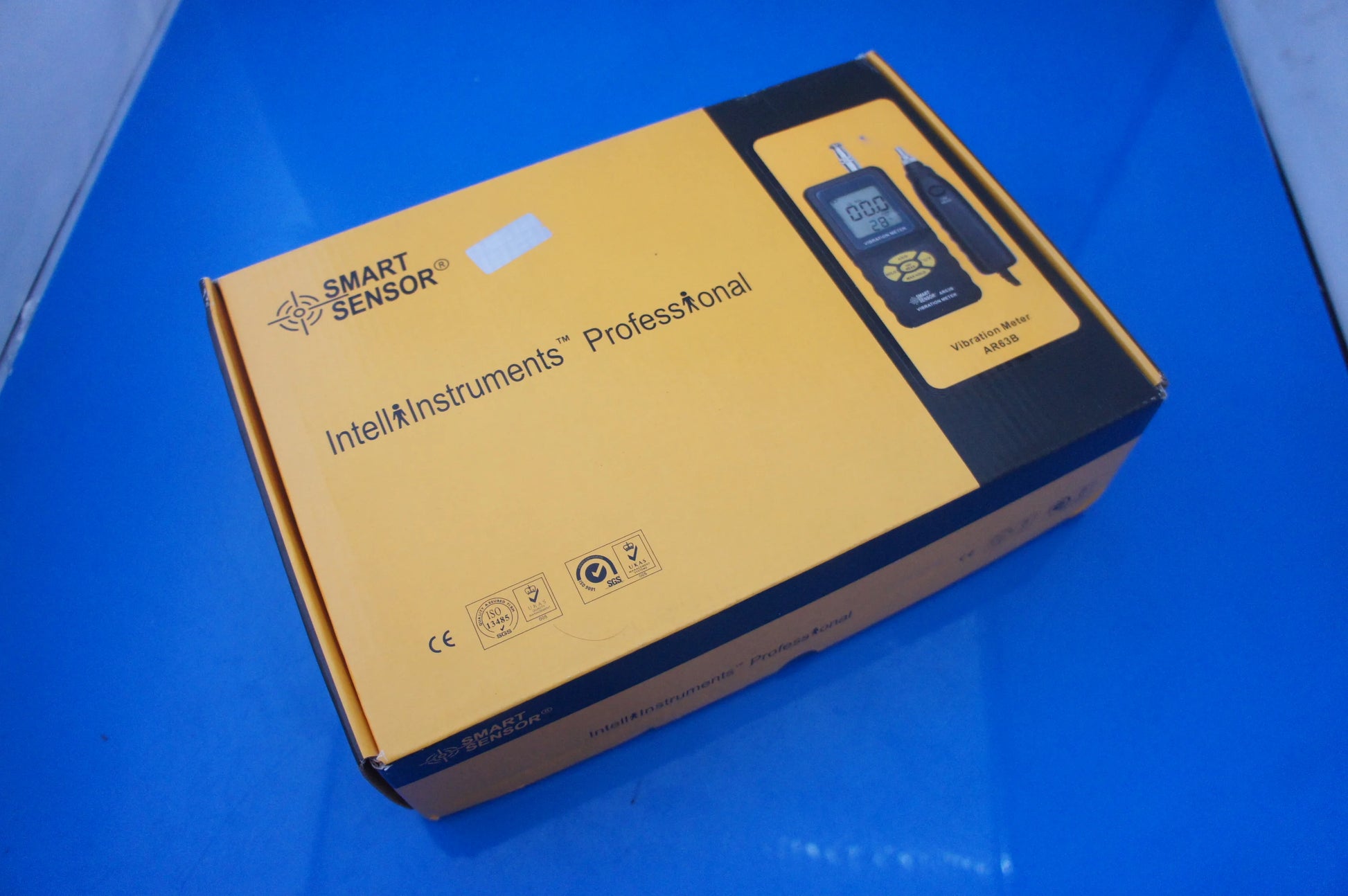 AR63B Digital Vibration Meter | Handheld Portable Vibration Tester | Industrial Machinery product image 2