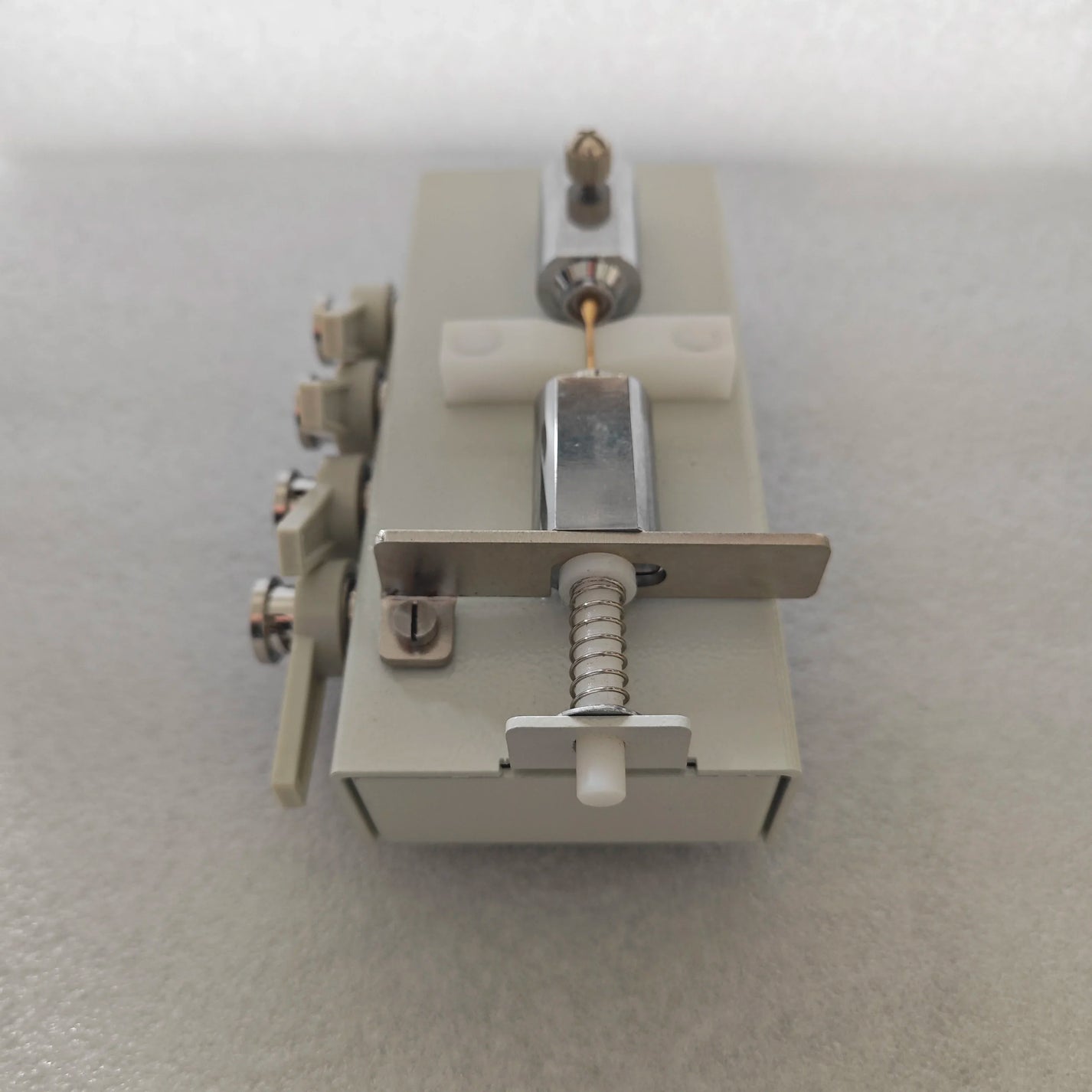 TH26008A SMD Test Fixture | LCR Bridge Meter Fixture for SMD Component Capacitance product image 4