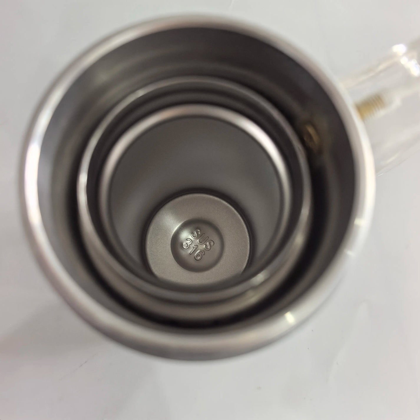 Liquid nitrogen sprayer package detail without liquid nitrogen included