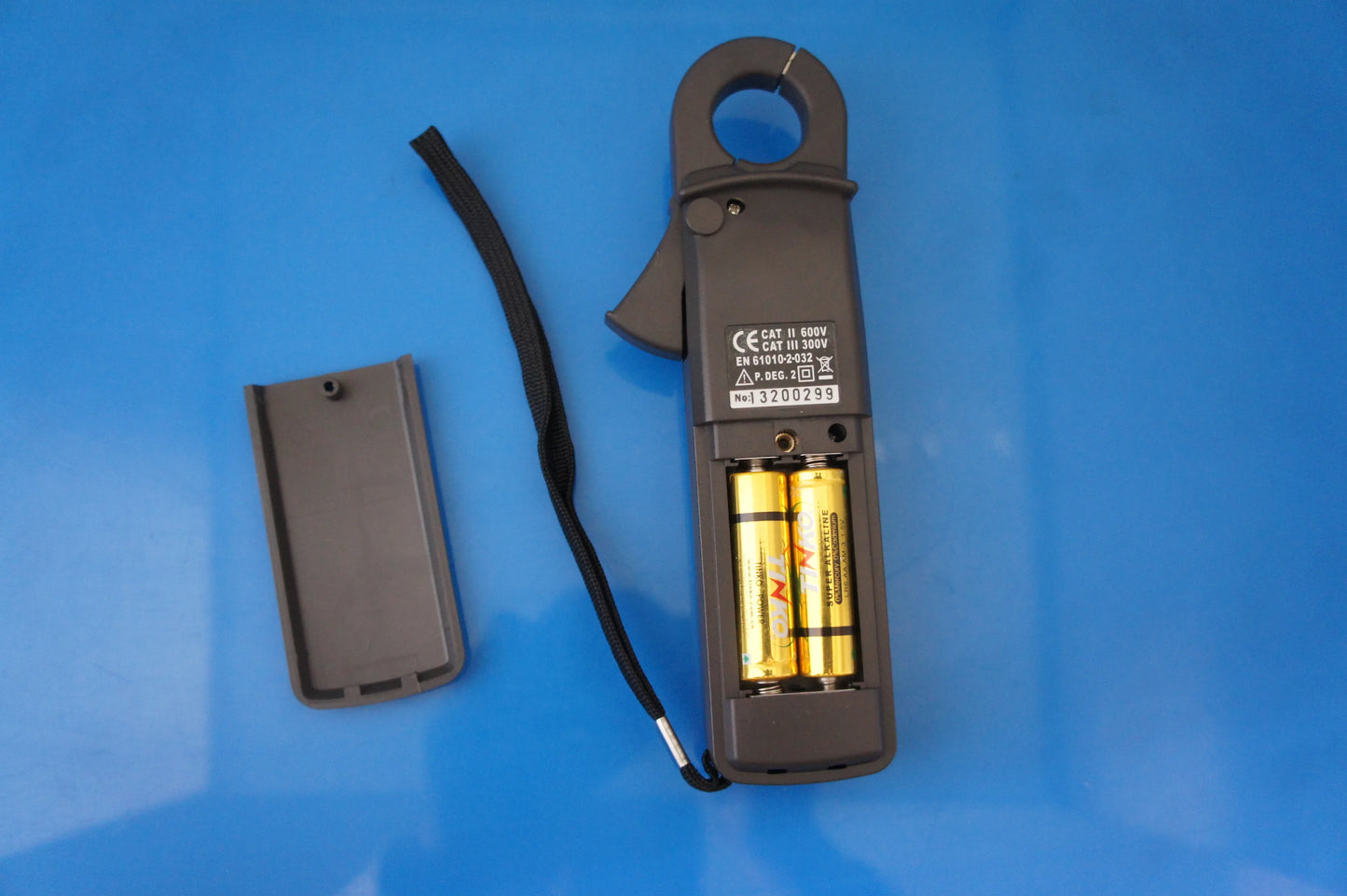 TES PROVA-15 AC/DC mA Current Probe | High-Resolution Clamp Meter & Leakage Current Tester product detail image 3