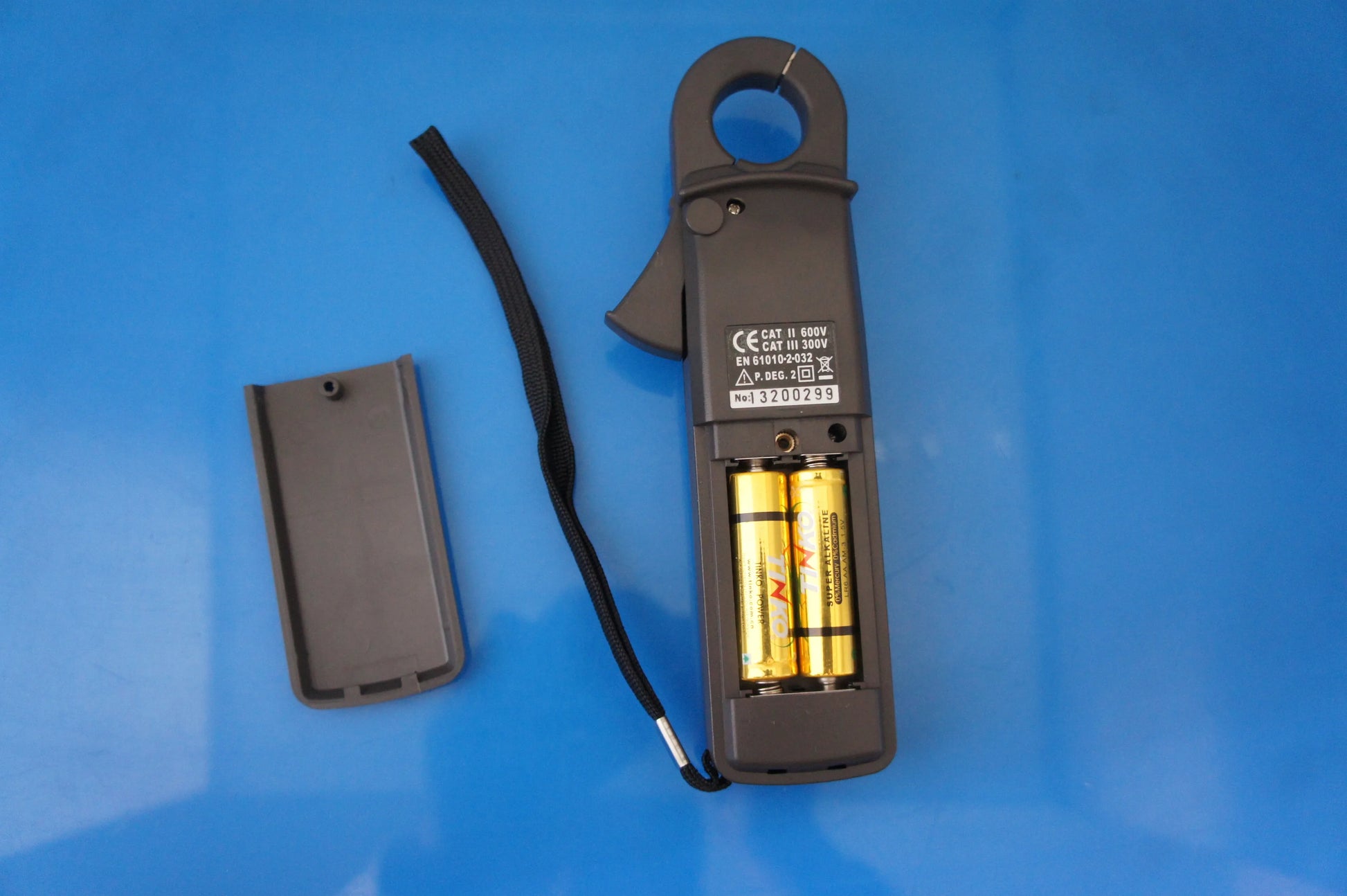 TES PROVA-15 AC/DC mA Current Probe | High-Resolution Clamp Meter & Leakage Current Tester product detail image 3