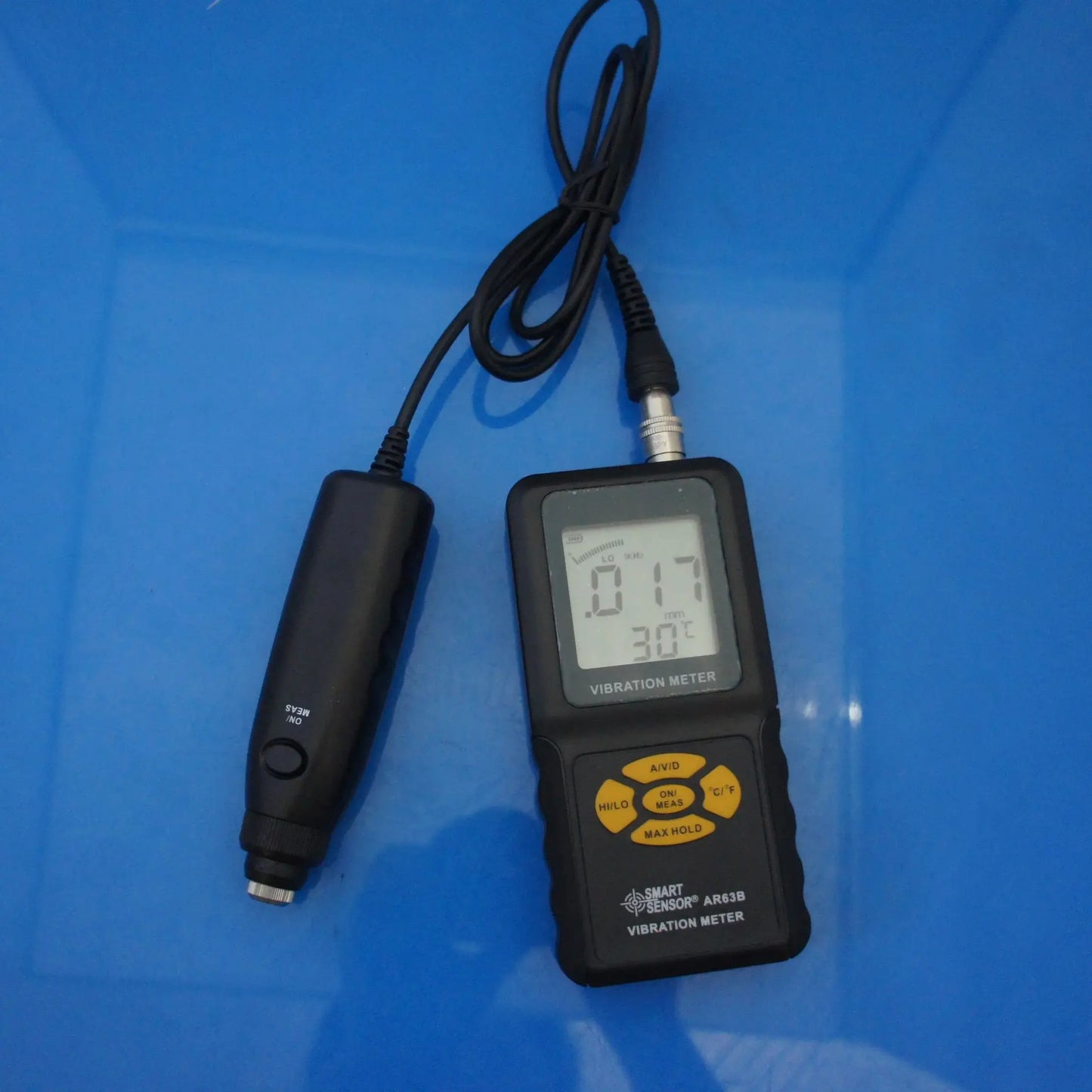 AR63B Digital Vibration Meter | Handheld Portable Vibration Tester | Industrial Machinery product image 4