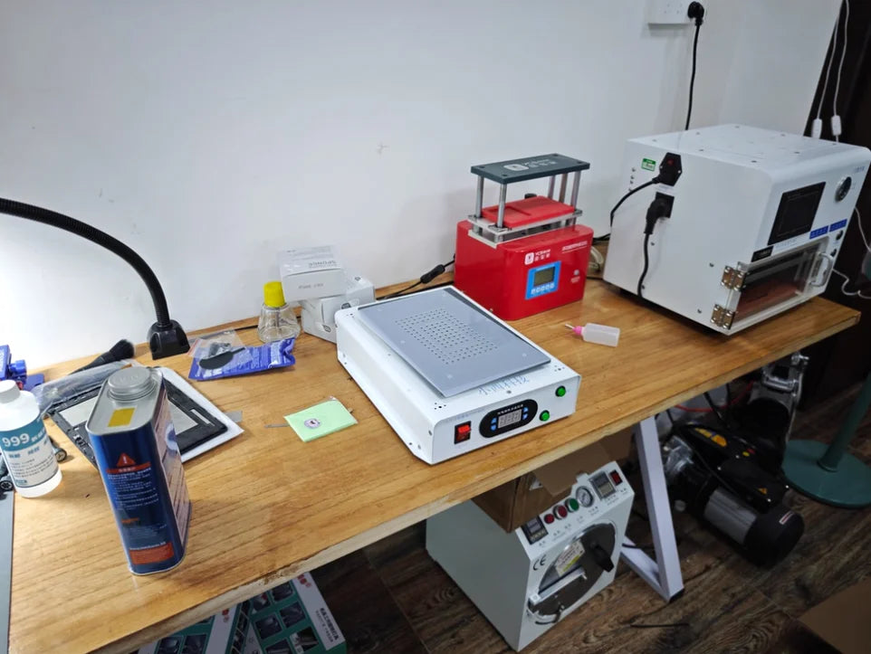 Phone repair workbench with LCD screen separator and repair tools