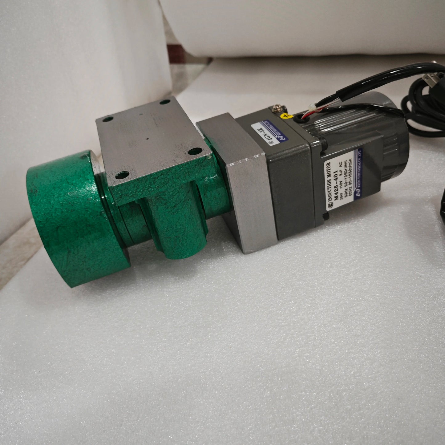 Electric Diamond Grinding Wheel Dresser with Speed Control 110V/220V | Adjustable Bench product image 2