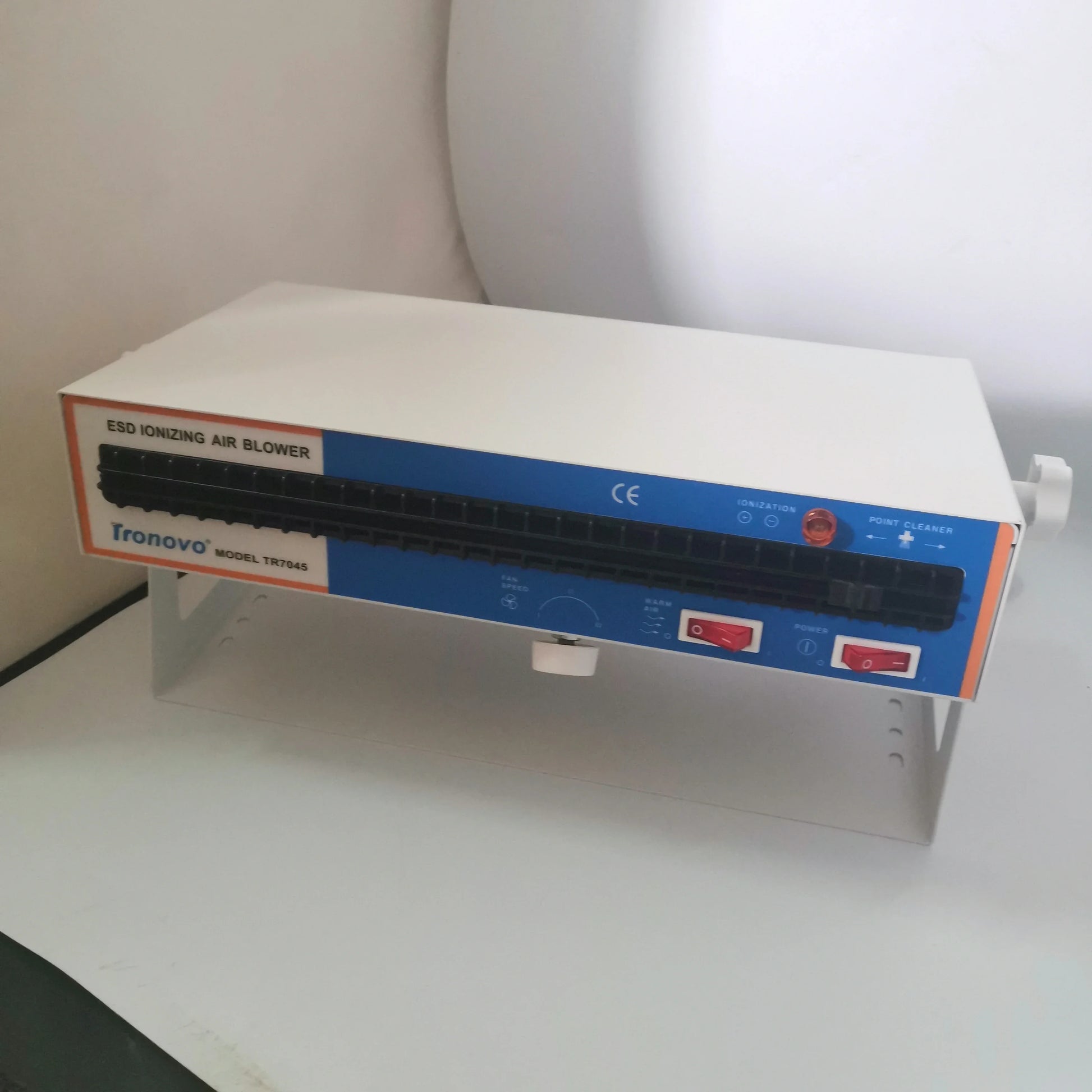 Large Air Volume Horizontal Electrostatic Ion Fan ESD Static Eliminator Ionizing Air Blower product image 2