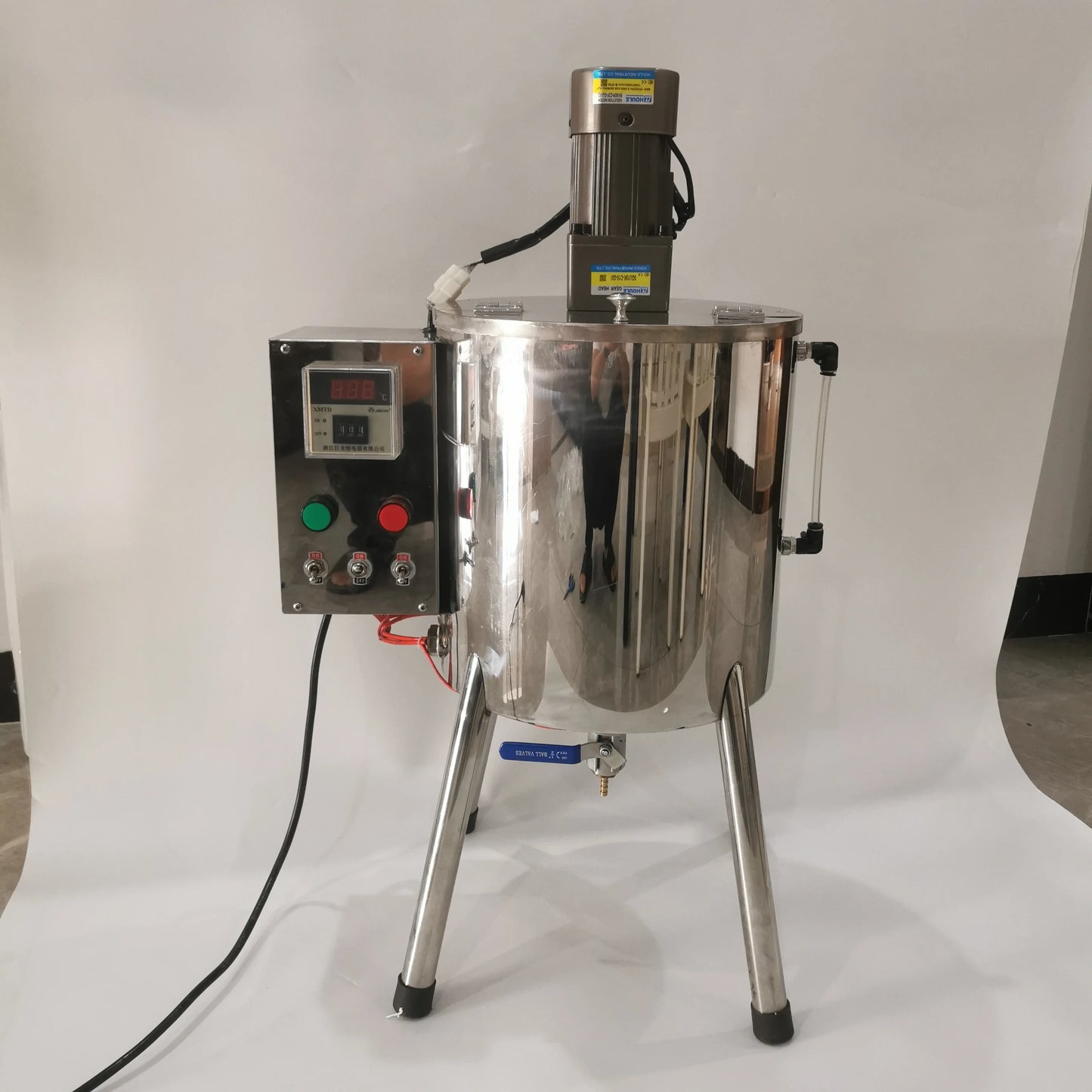 15L cosmetic wax heating mixing filling machine with stainless tank and control panel