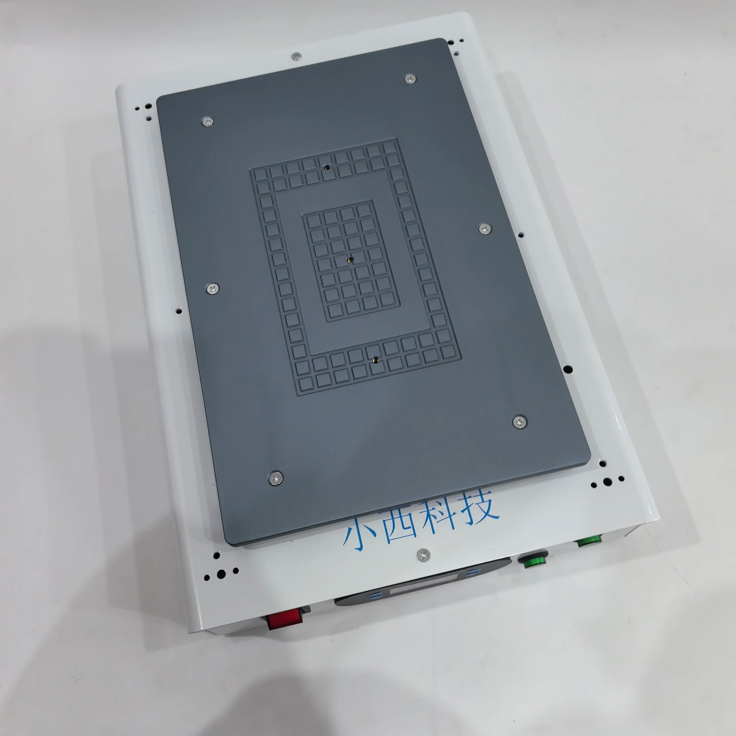Top heating plate view of phone and tablet LCD screen separator
