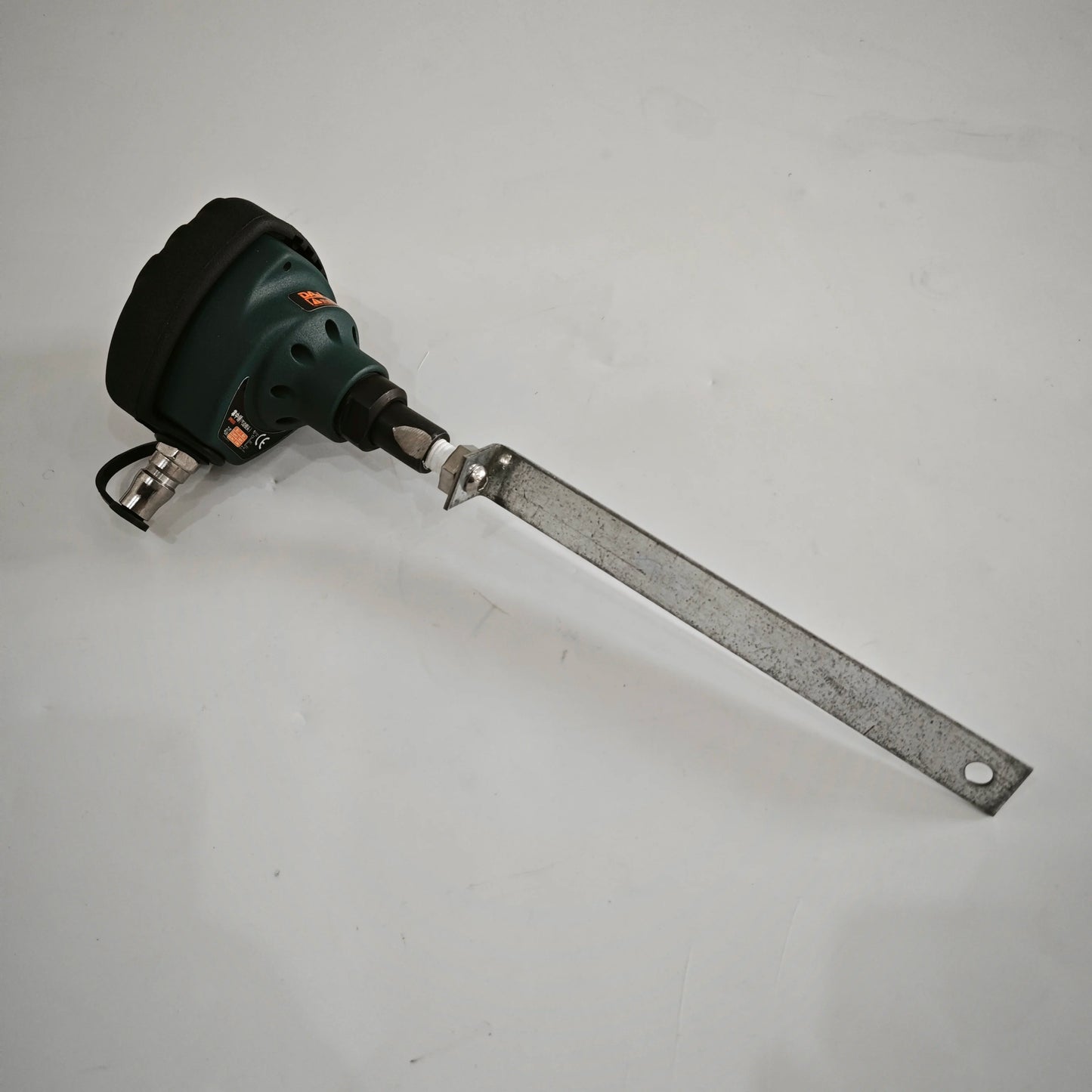 Handheld Pneumatic Inner Hole Waste Stripping Machine Carton Hole Waste Stripper product detail image 4