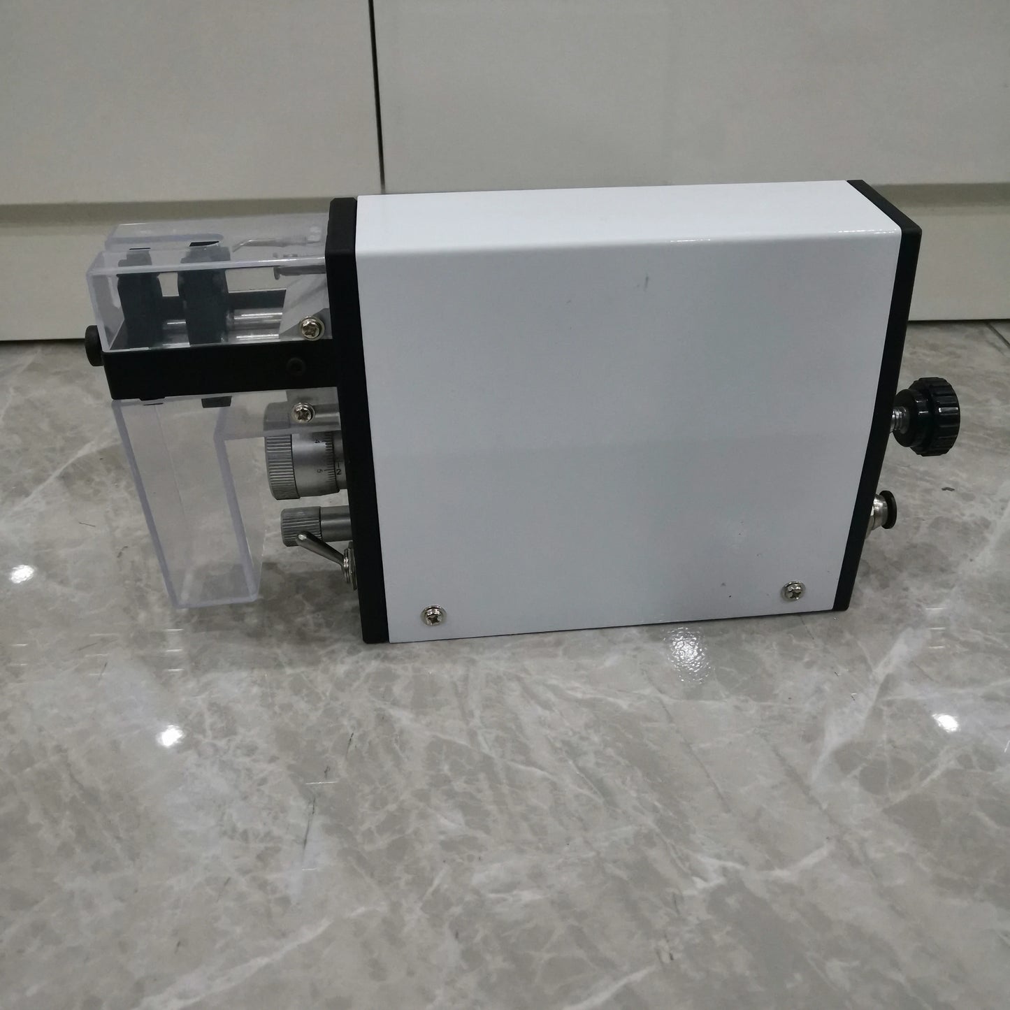 High Precision Induction Pneumatic Wire Stripping Machine 0.03-2mm² Automatic Cable Peeling product detail image 3