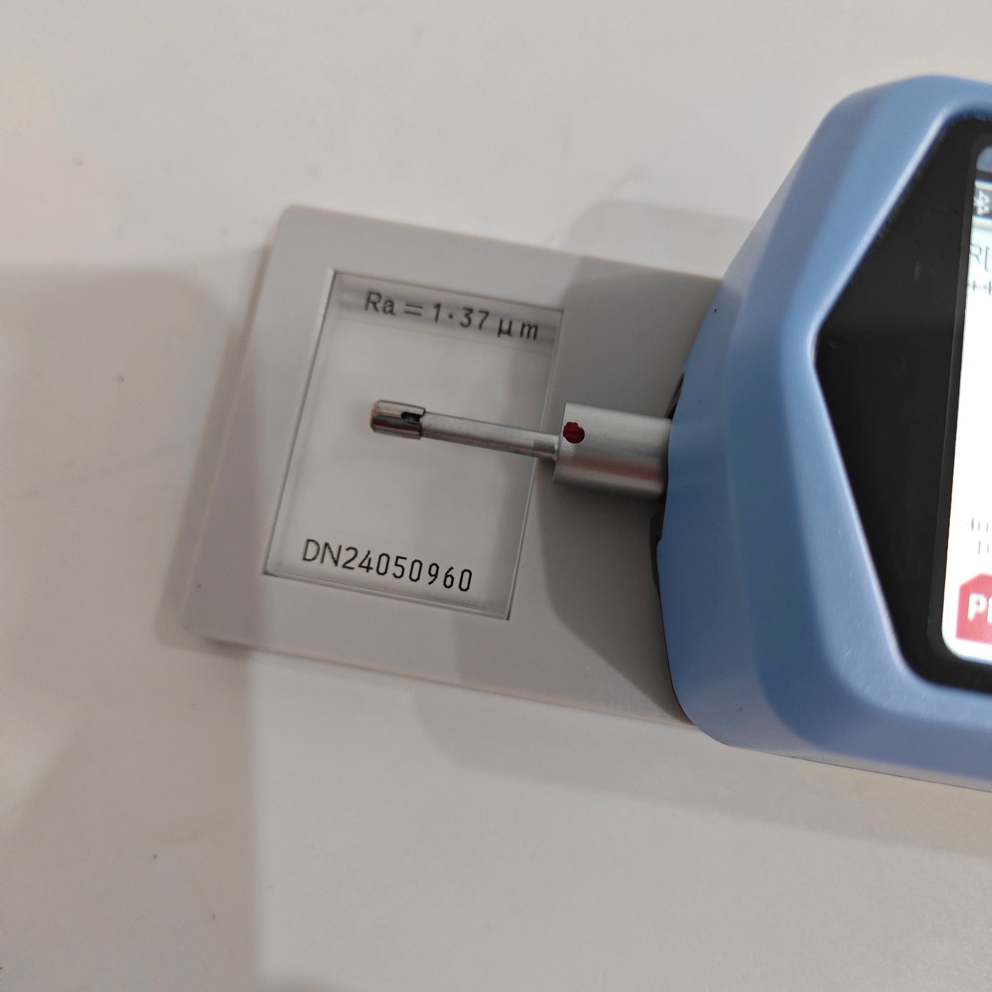 Portable Surface Roughness Tester Meter Gauge Surface Profile Tester with Accuracy 0.001um product image 4