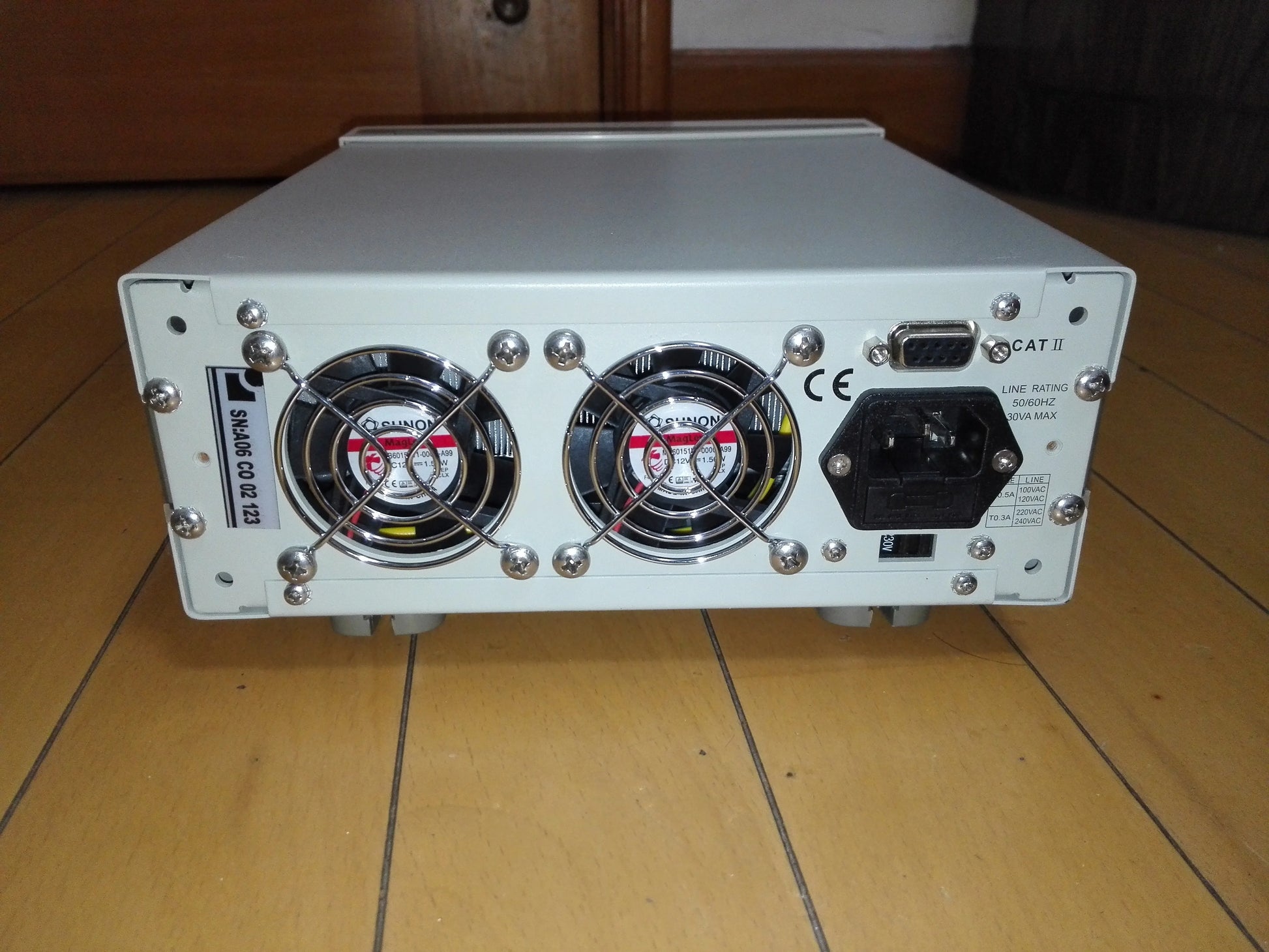 Array 3710A Programmable DC Electronic Load | 150W 0-360V 0-30A USB Control Precision Tester product detail image 3