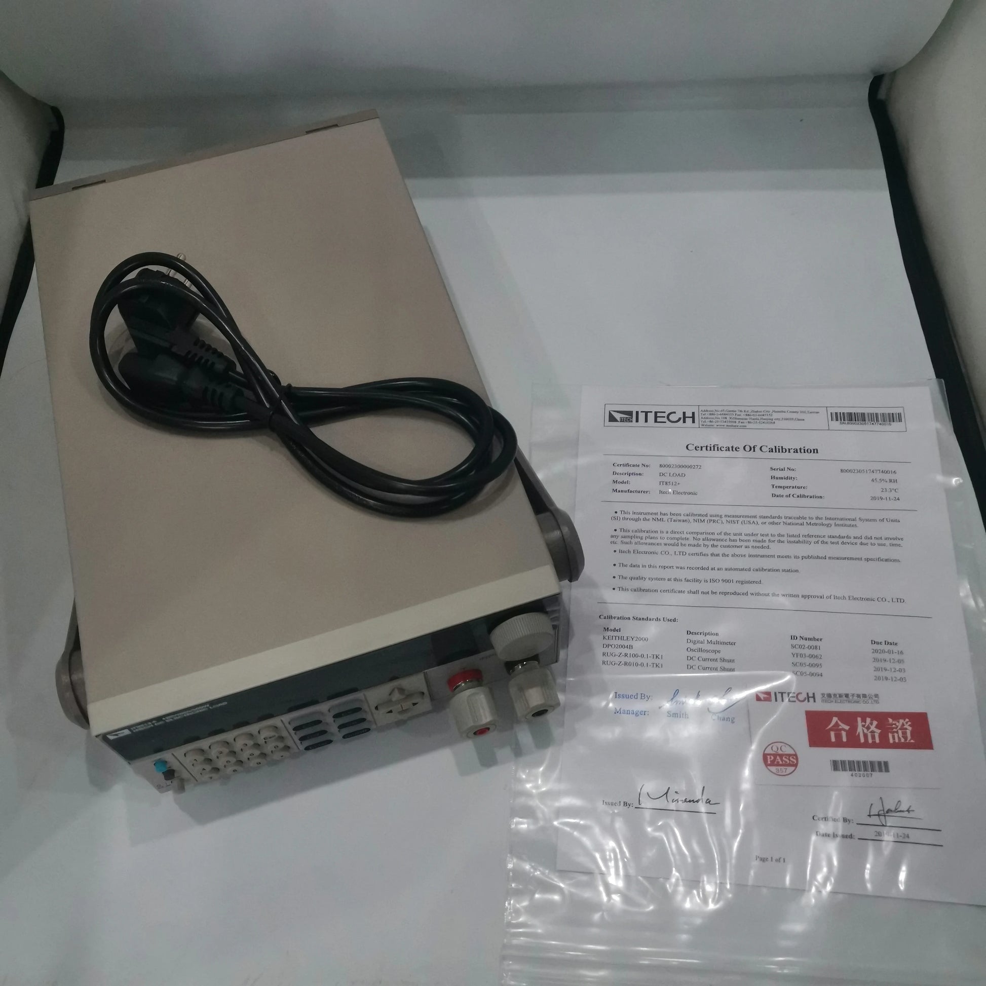 ITECH IT8512+ Programmable DC Electronic Load 120V 30A 300W 1mV 0.1mA product detail image 5