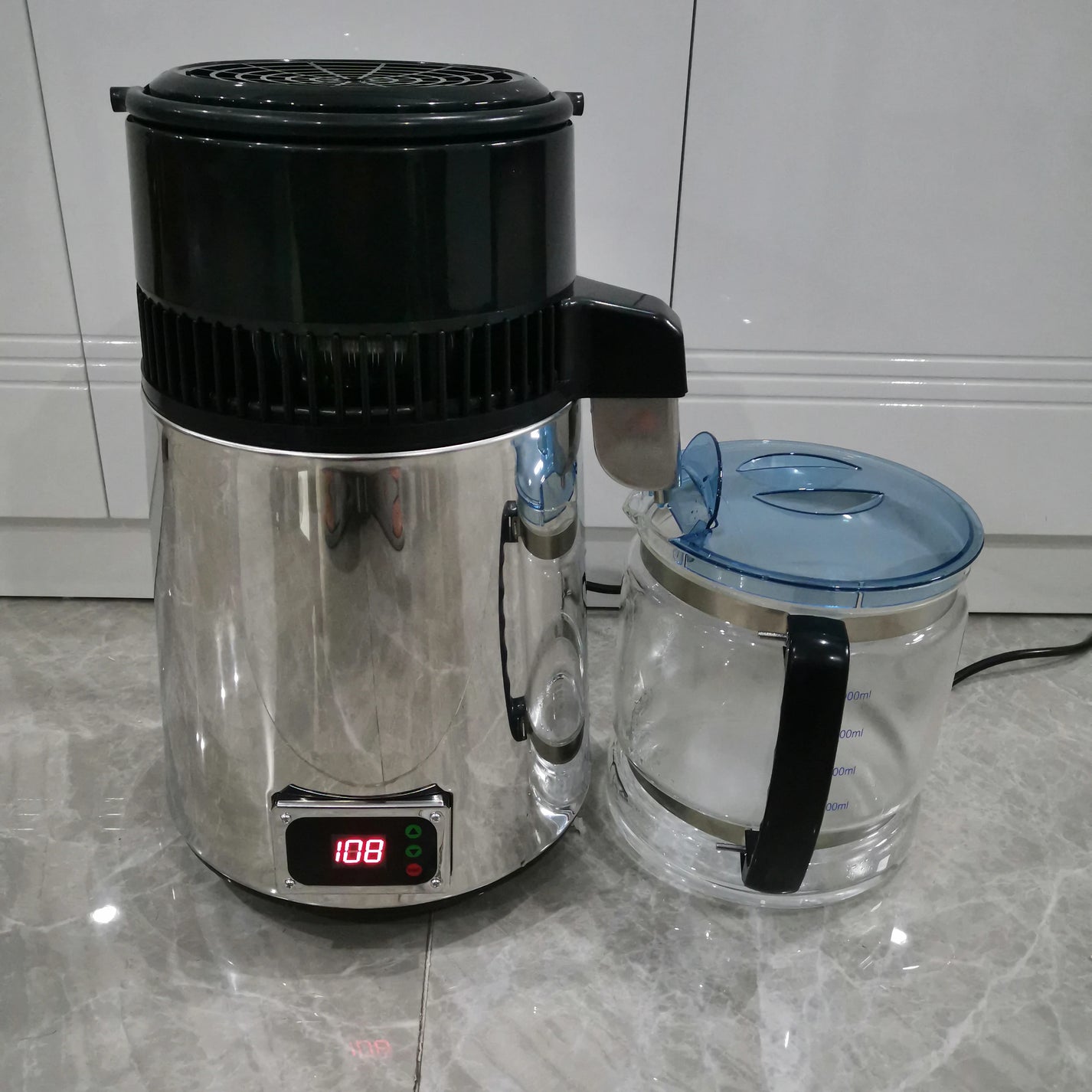 4L stainless steel water alcohol distiller 750W front view
