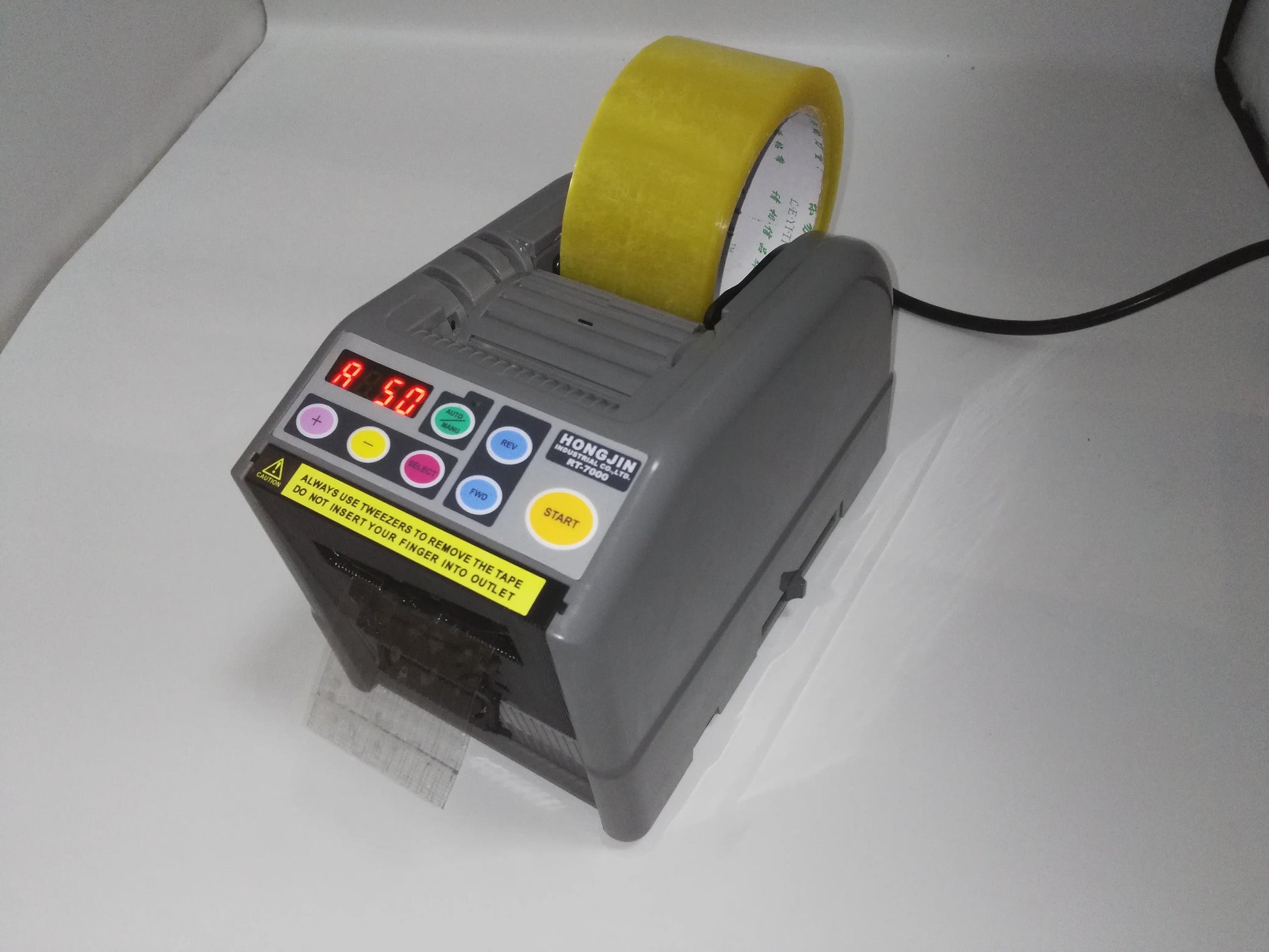 RT7000 automatic tape dispenser, 6-60mm wide tape 5-999mm length 100-240V product image 2