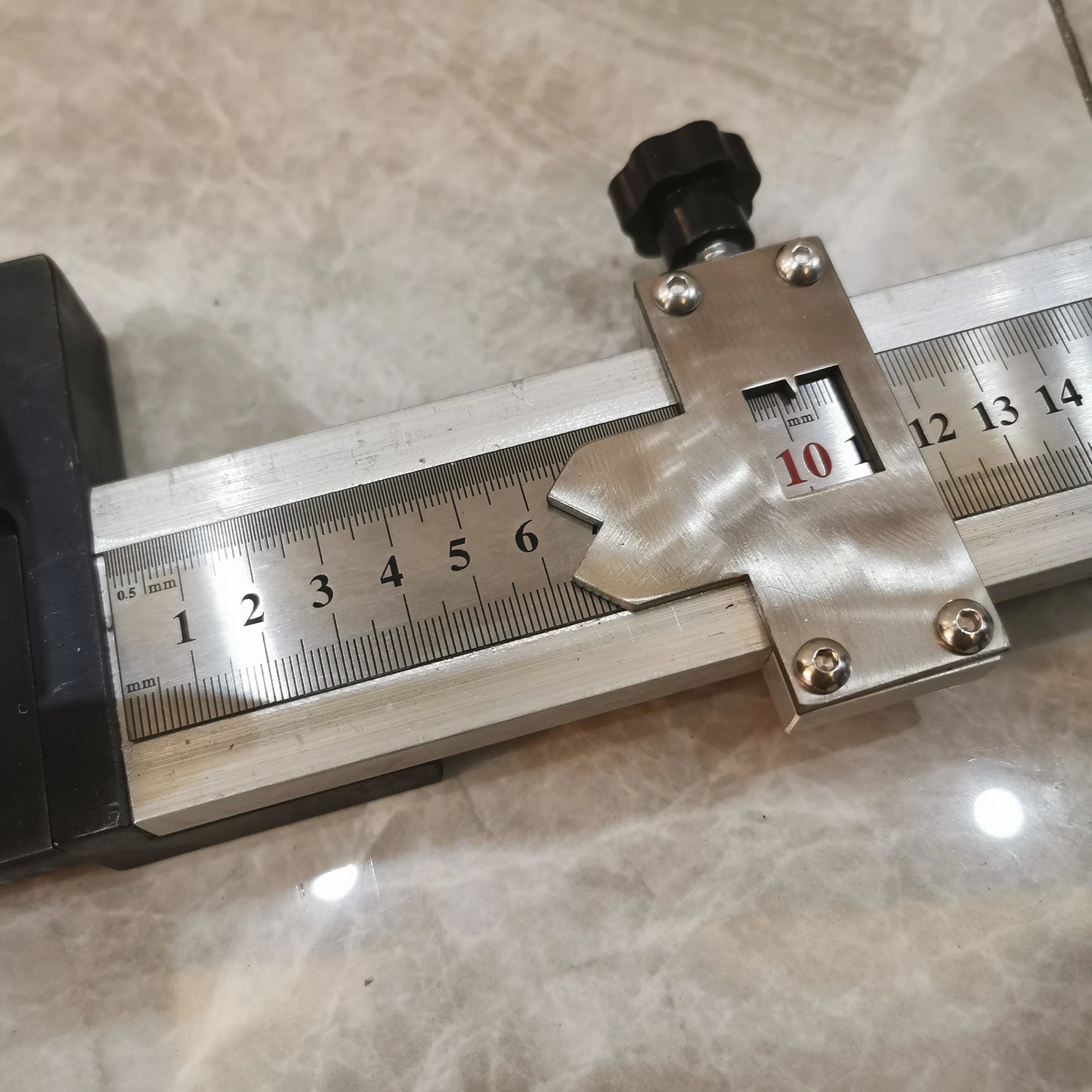 Manual Creasing Matrix Cutter | Cutting Machine for Die Cutting Creasing Matrix Strips product image 3