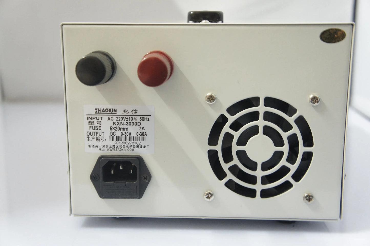 Digital KXN-3030D Precision Variable Adjustable 30V 30A DC Power Supply product detail image 5