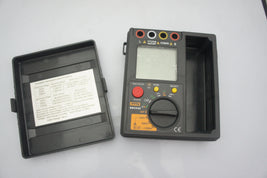SZBJ BM3548 digital insulation tester multimeter with 250V 500V 1000V ranges and protective case