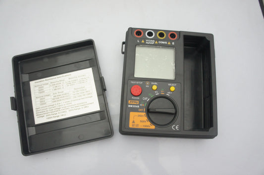 SZBJ BM3548 digital insulation tester multimeter with 250V 500V 1000V ranges and protective case