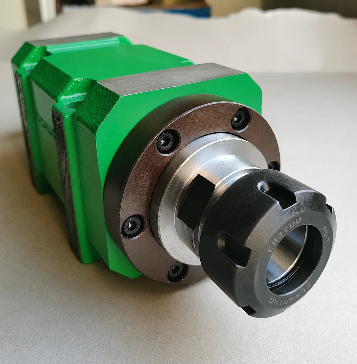 ER32 High Speed Spindle Power Head 3000-8000RPM Waterproof Drilling Milling Boring Spindle product image 2