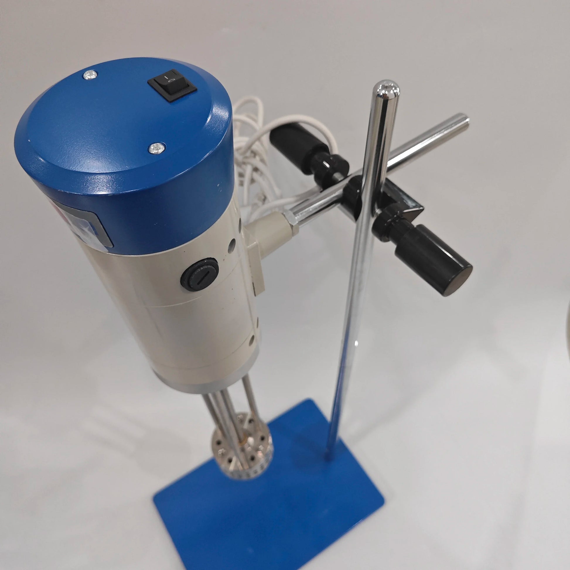 Digital Display High Shear Mixer | Dispersion Emulsifying Machine Emulsifier 200-11000 RPM product detail image 5
