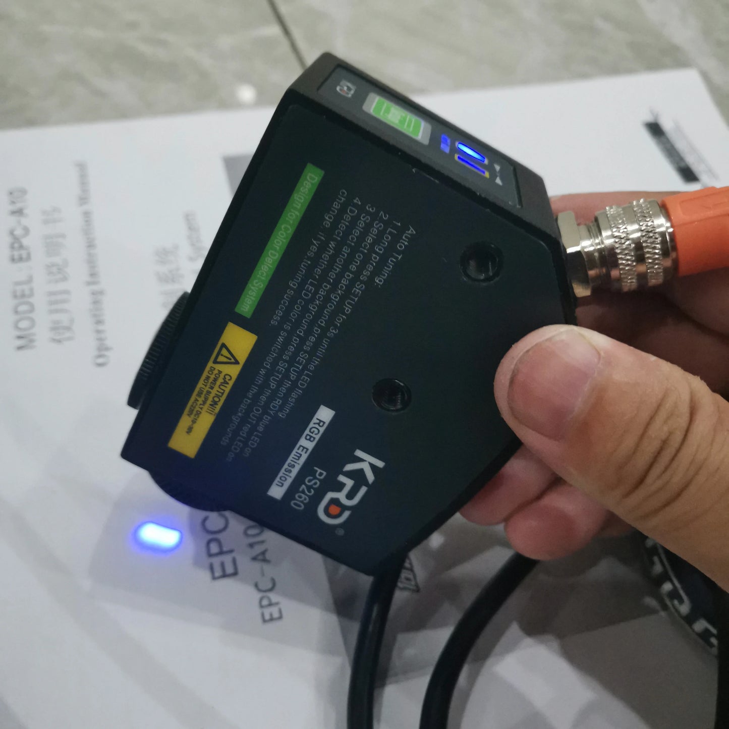 EPC-A10 Servo Web Guiding System | Edge Line Position Controller with Color Mark Sensor & product detail image 3