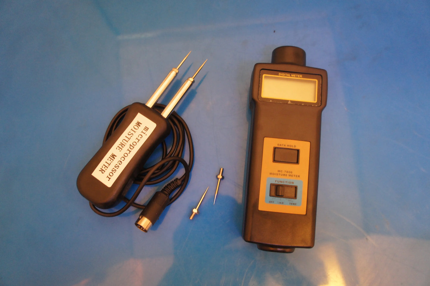 MC-7806 Digital Pin Type Wood Moisture Meter 0~50% Moisture Tester