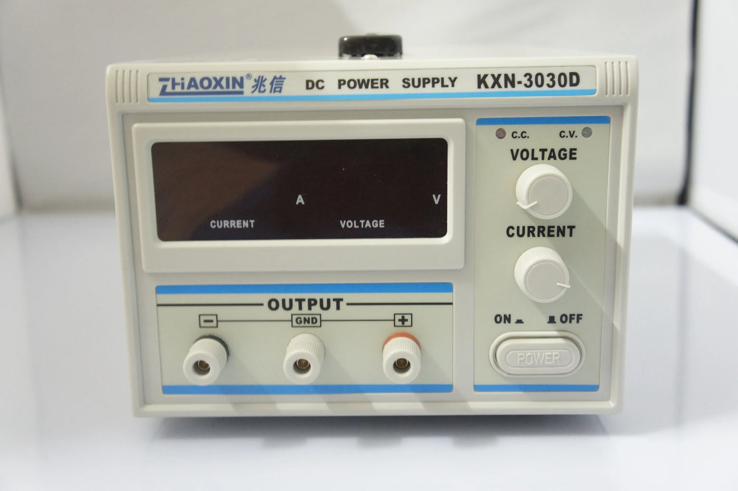 Digital KXN-3030D Precision Variable Adjustable 30V 30A DC Power Supply product detail image 4