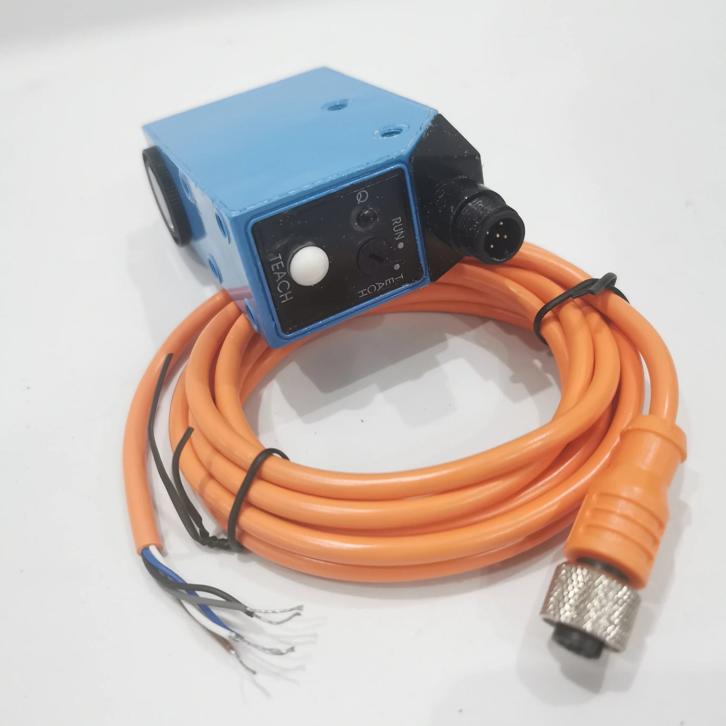 KT5W-2N1116 Contrast sensors Color mark sensor main product image