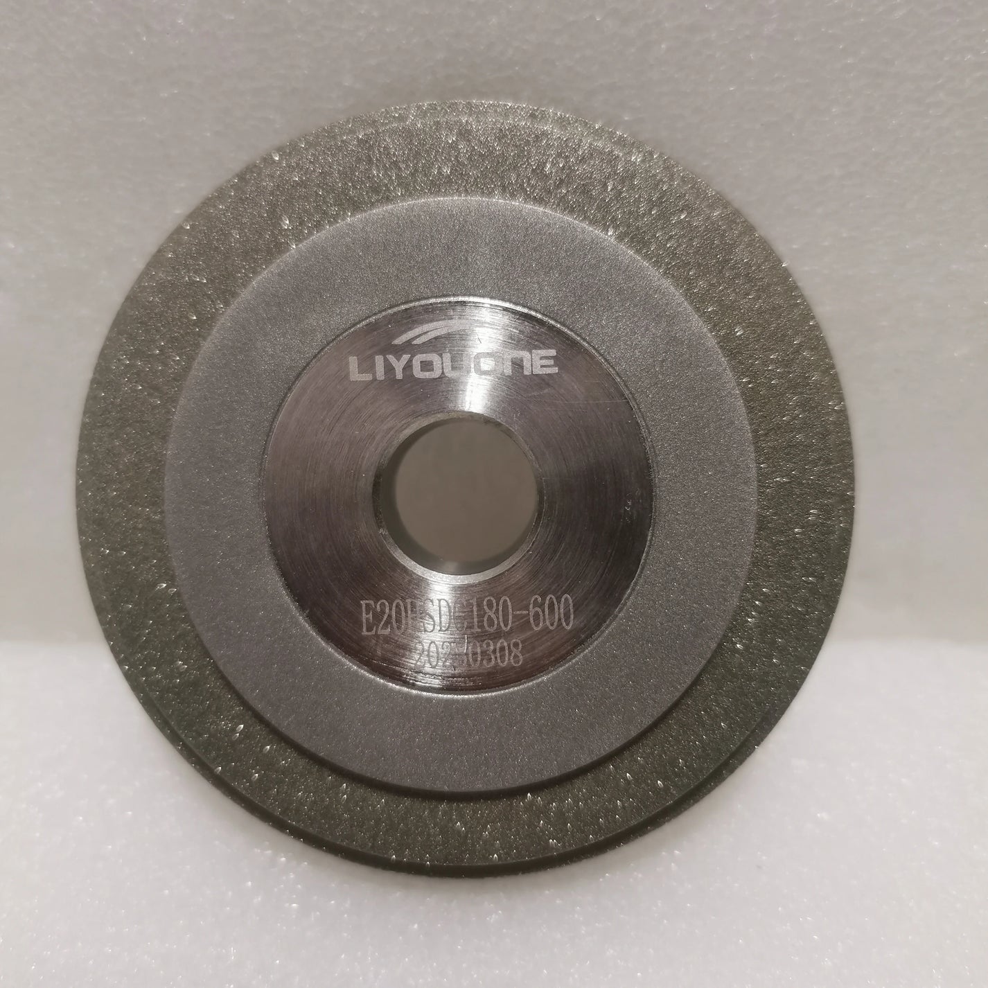 E20HSDC180-600 LIYOUONE SDC grinding wheel with central bore and abrasive rim
