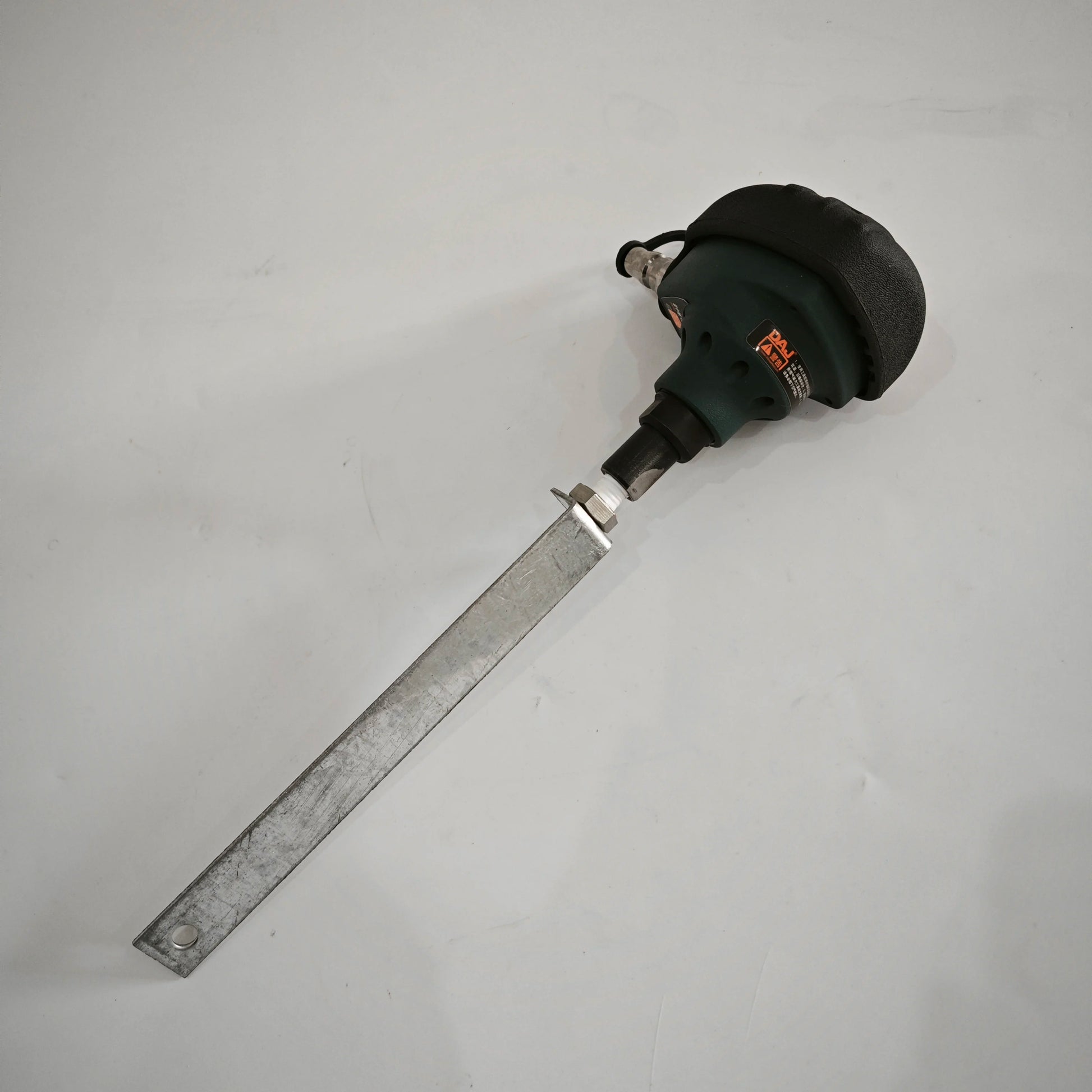 Handheld Pneumatic Inner Hole Waste Stripping Machine Carton Hole Waste Stripper product detail image 3