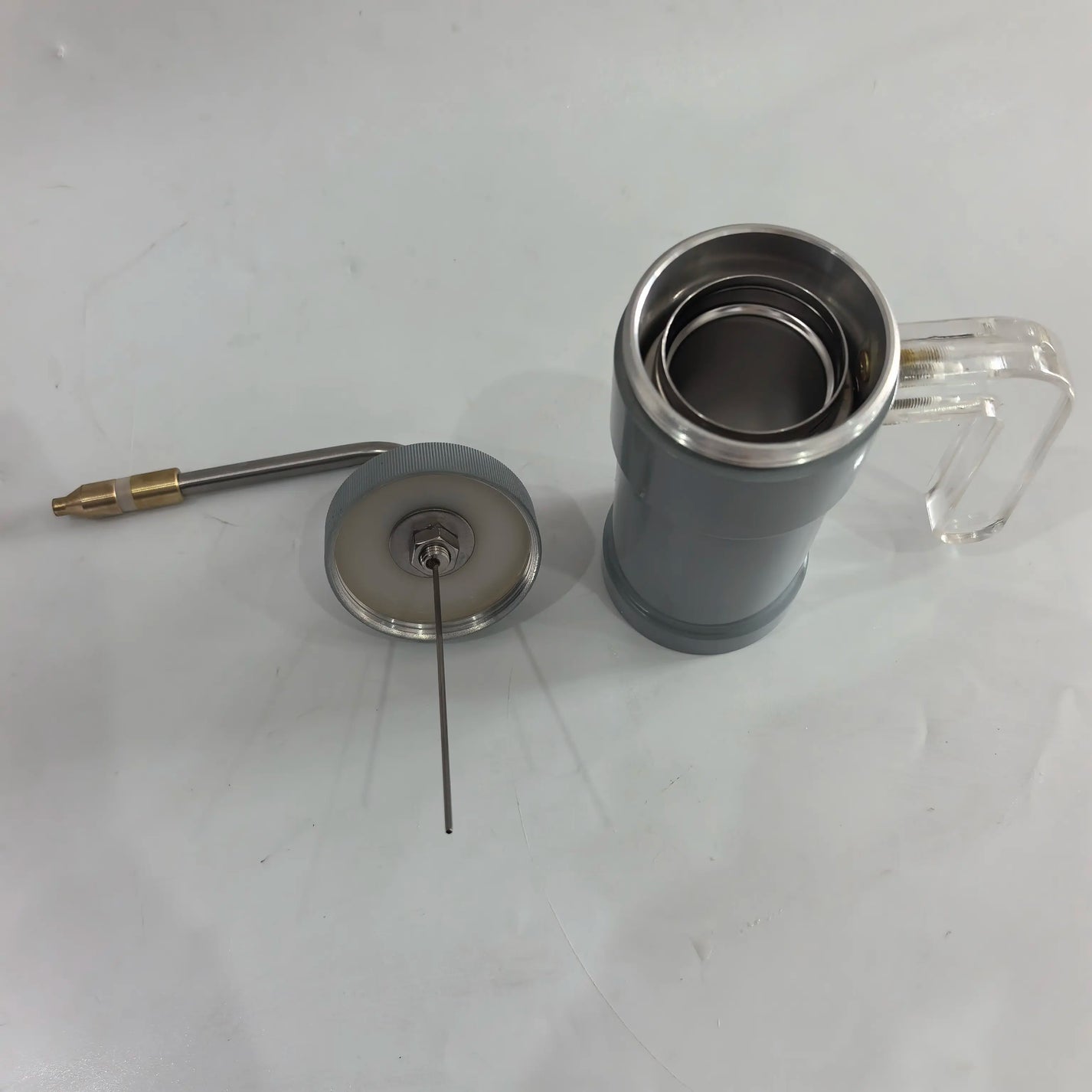 Cryotherapy spray device tip set for vent spray direct contact and needle use