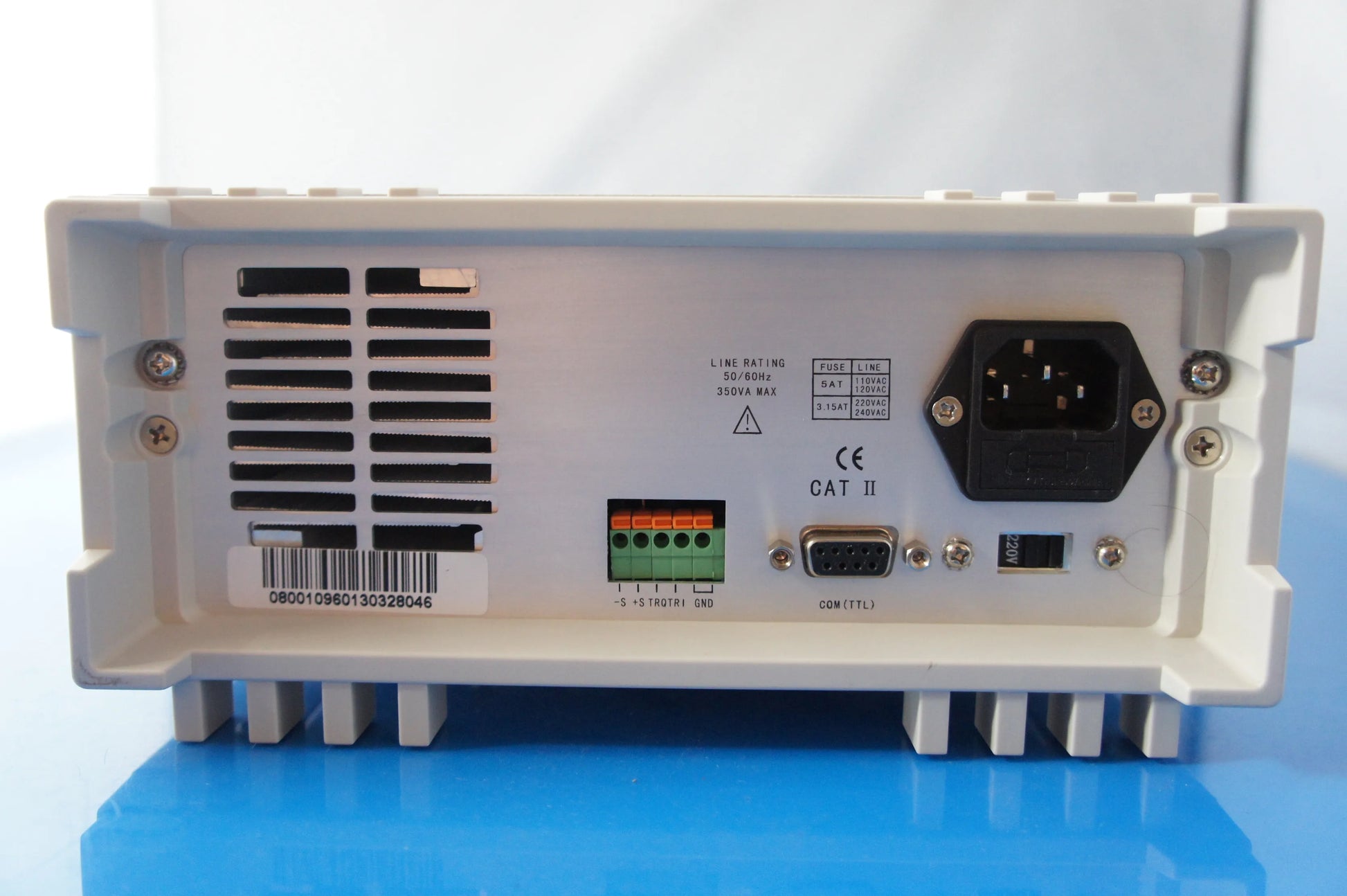 Maynuo M8811 Programmable DC Power Supply /dc source meter 0.1mV/0.01mA 5A/30V/150W product image 4