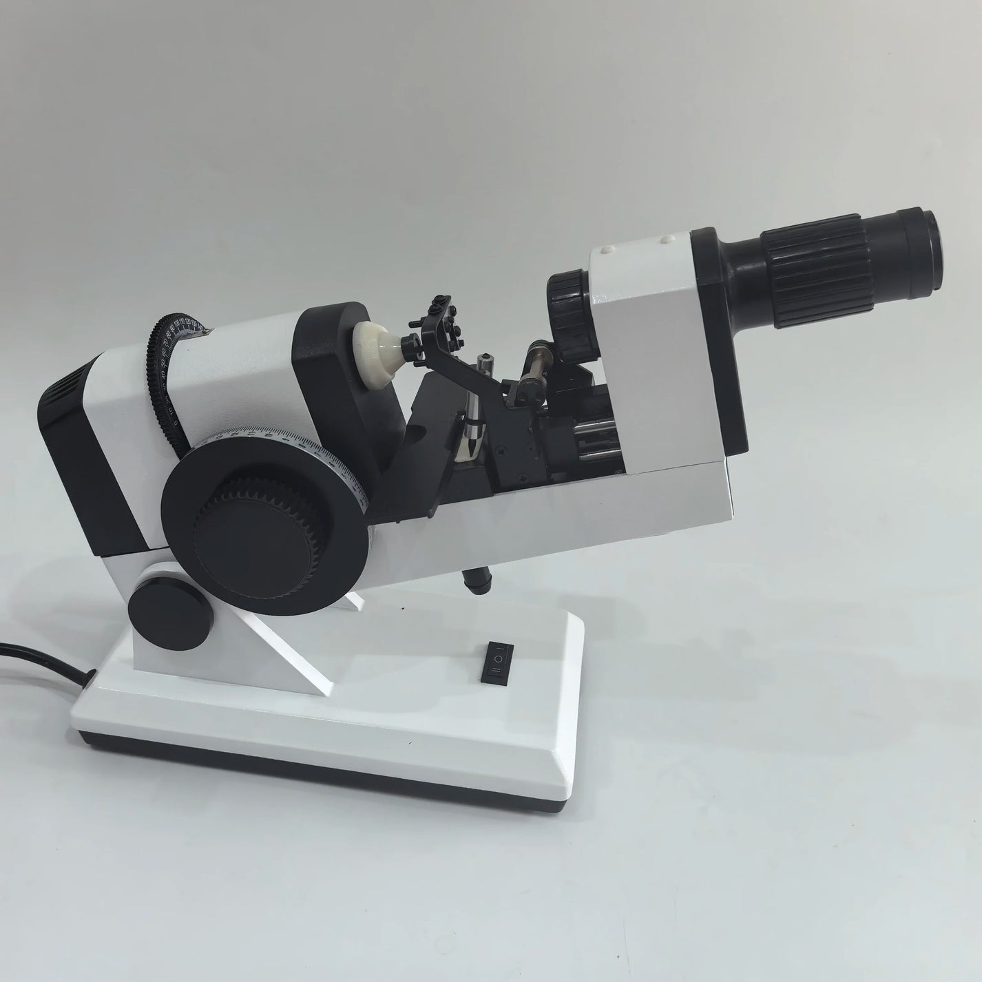 NJC-4 Manual Lensmeter | Optical Lens Measuring Machine
