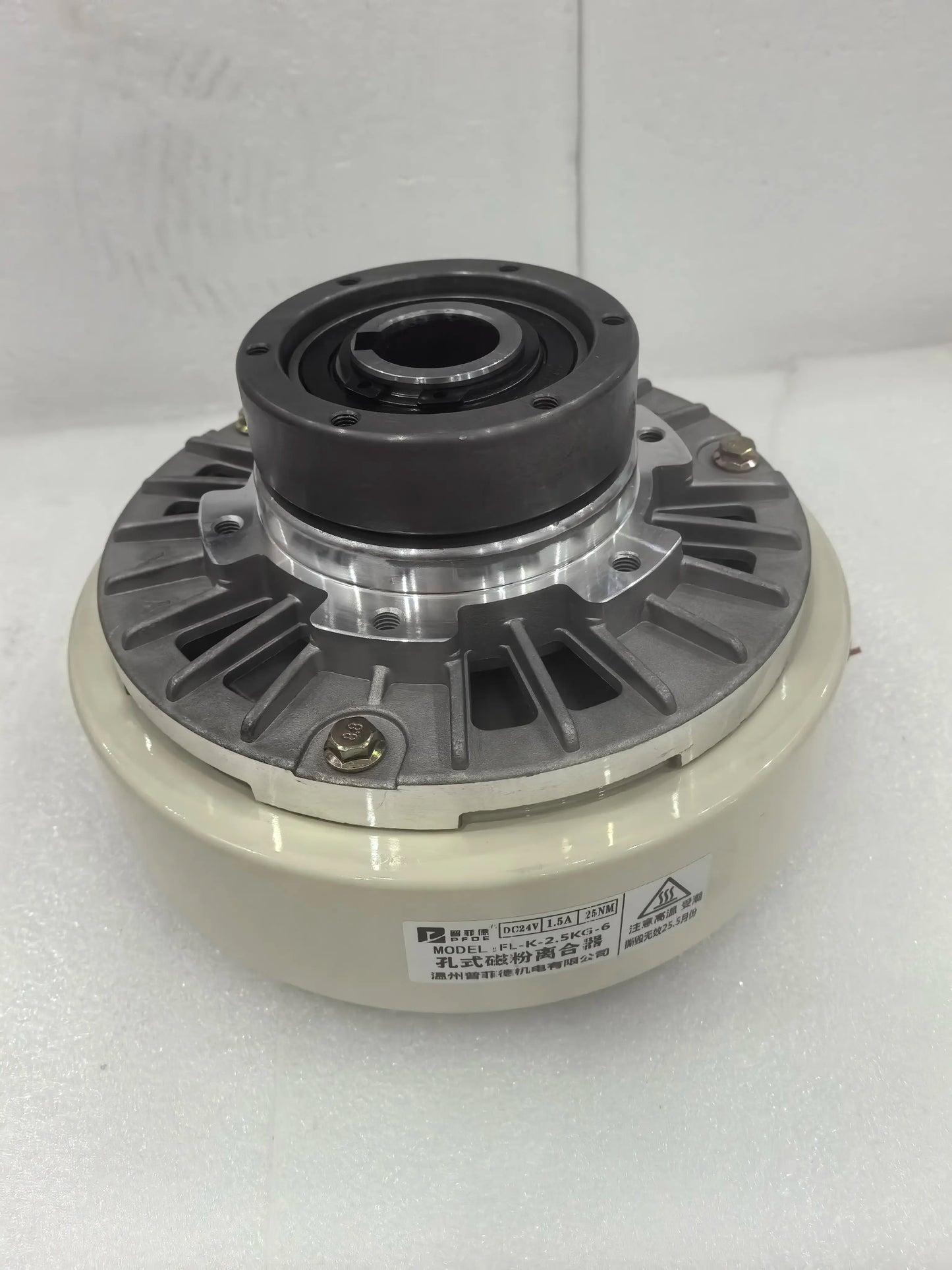 DC24V Magnetic Powder Clutch Hollow Shaft 6Nm 12Nm 25Nm for Tension Control Winding Printing product image 5