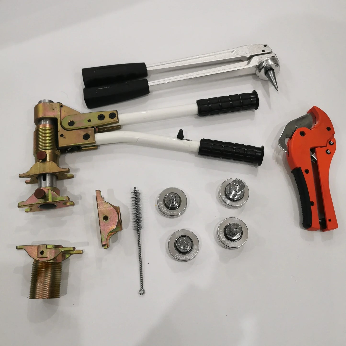 PEX1632 Clamping Tool | Plumbing Crimping Tool for 16–32mm Rehau System Pipe Fittings product detail image 2