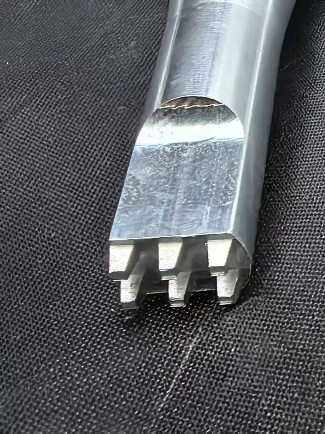 1500W 28KHz Ultrasonic Spot Welder for Plastic, Nonwoven Fabric & Poultry Belt, 110V/220V product image 15